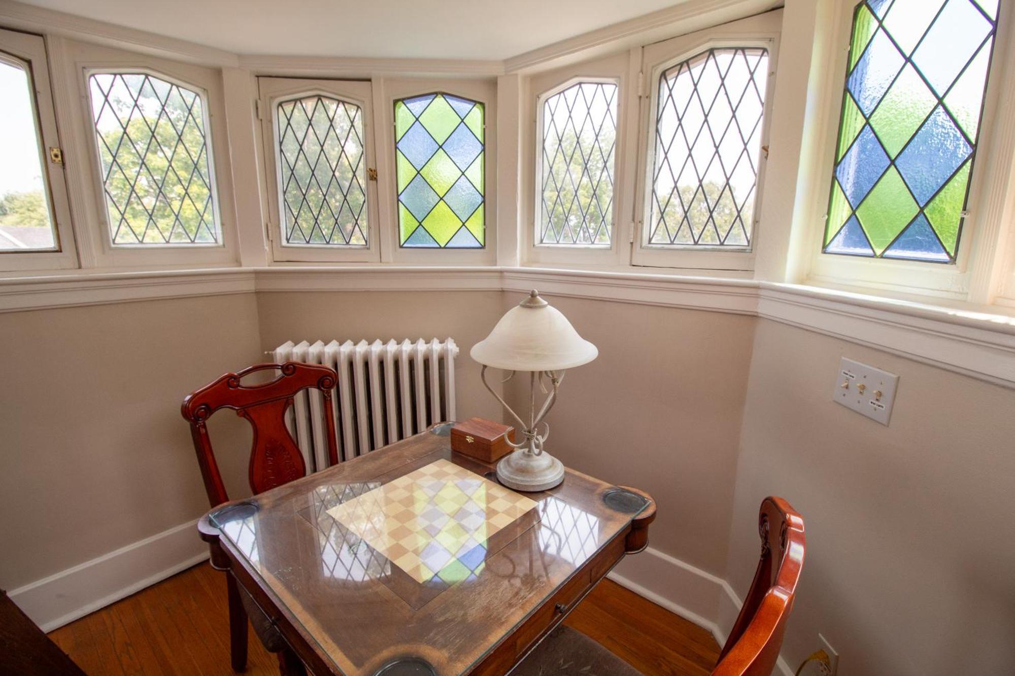 Sydenham Tower Suite 1 King