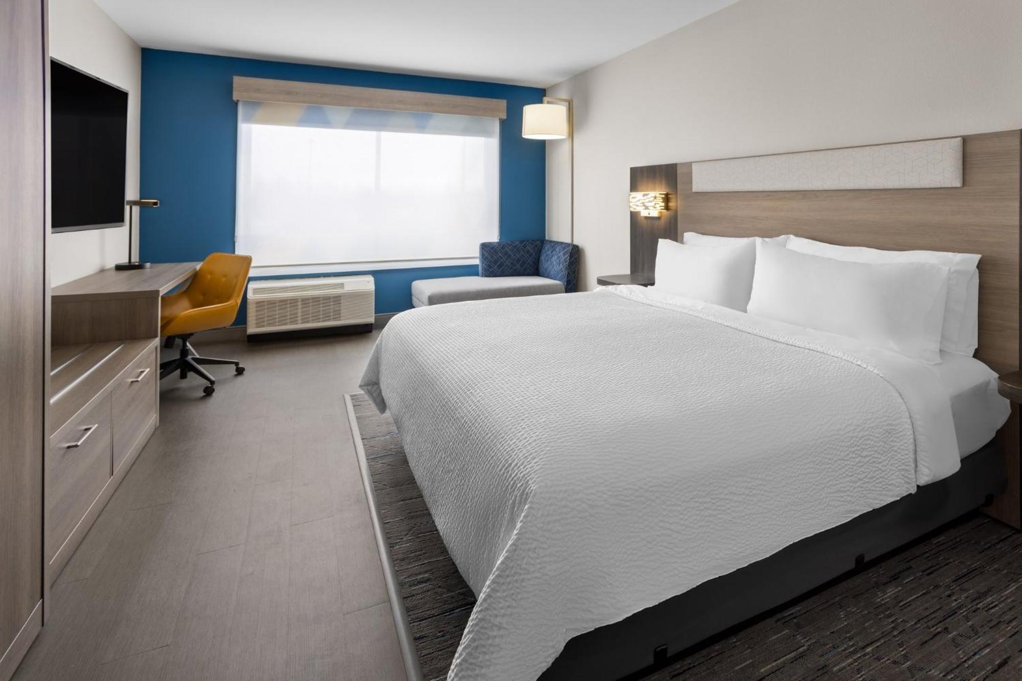 Standard King Room with Walk-In Shower