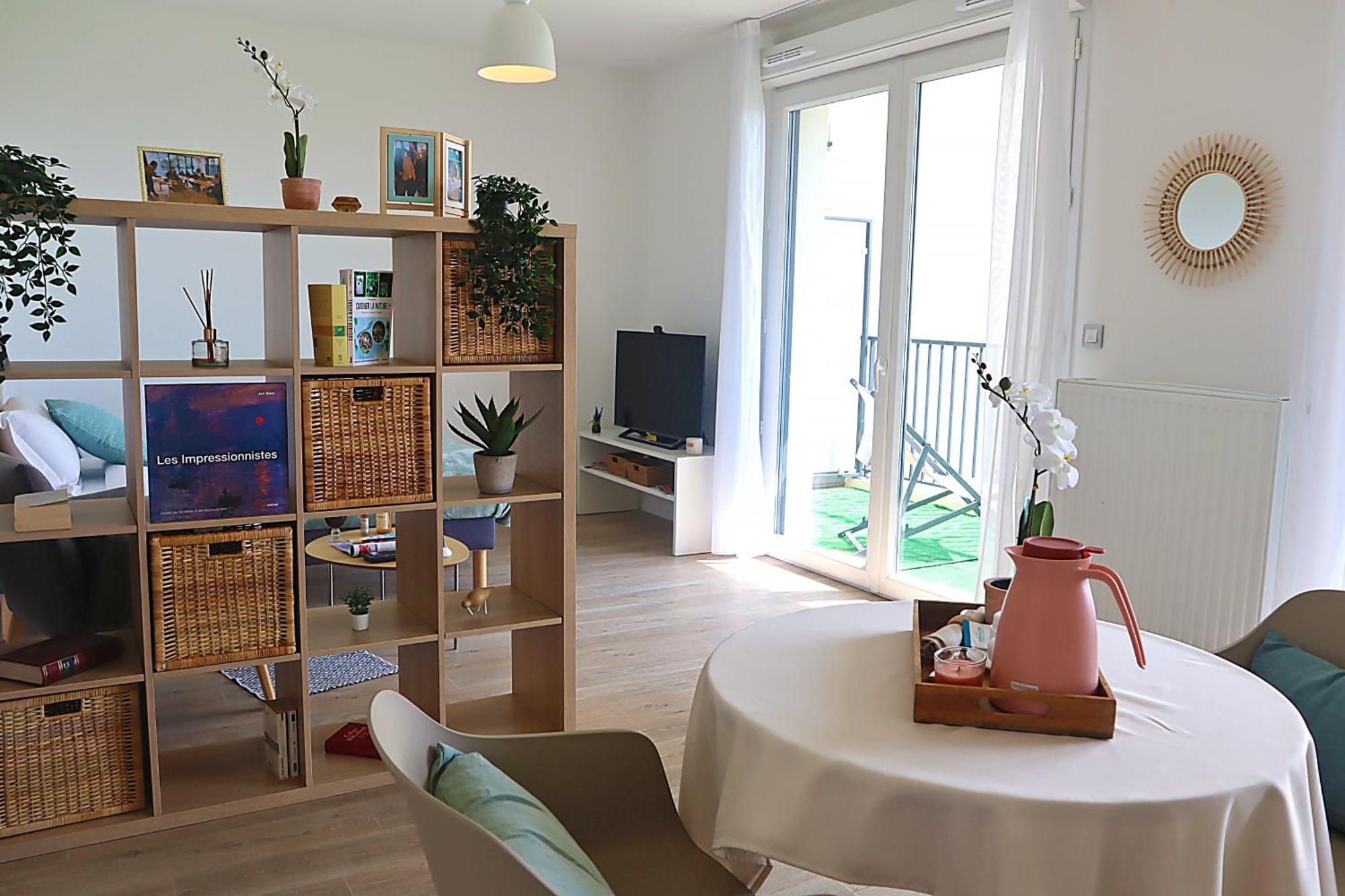 Studio avec Balcon