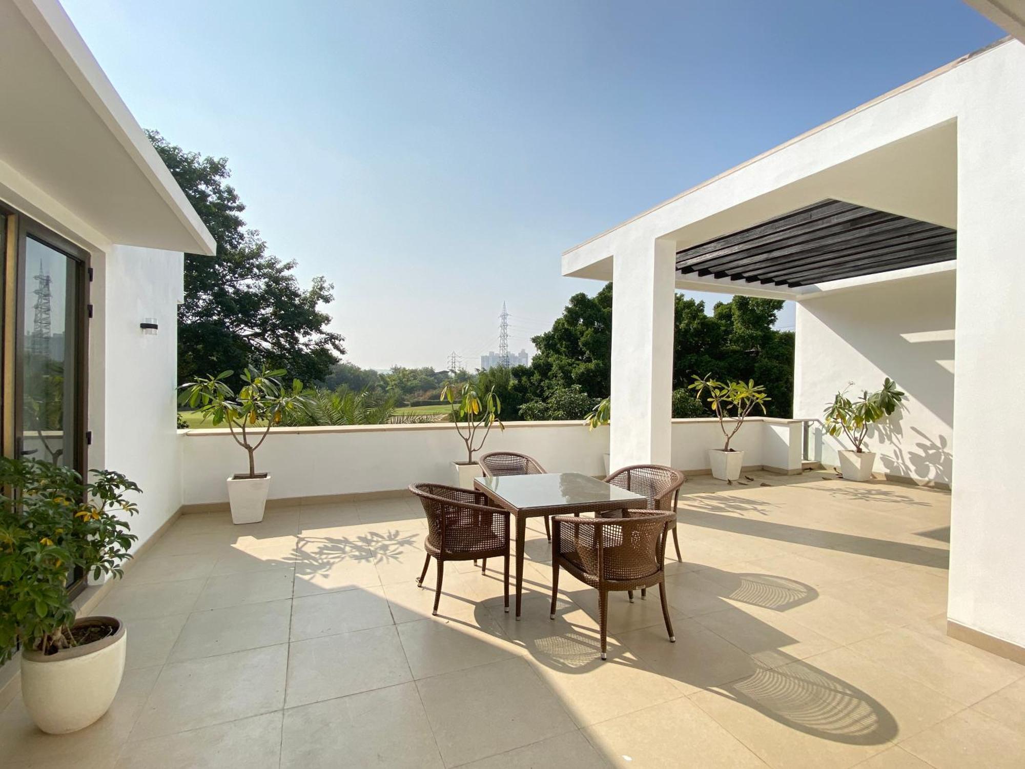 Karma Villas – 4 bedrooms, Private Garden and Terrace