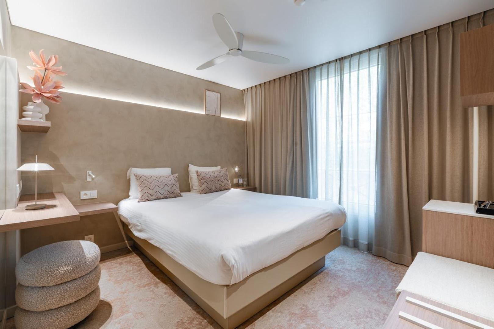 Sweet Room