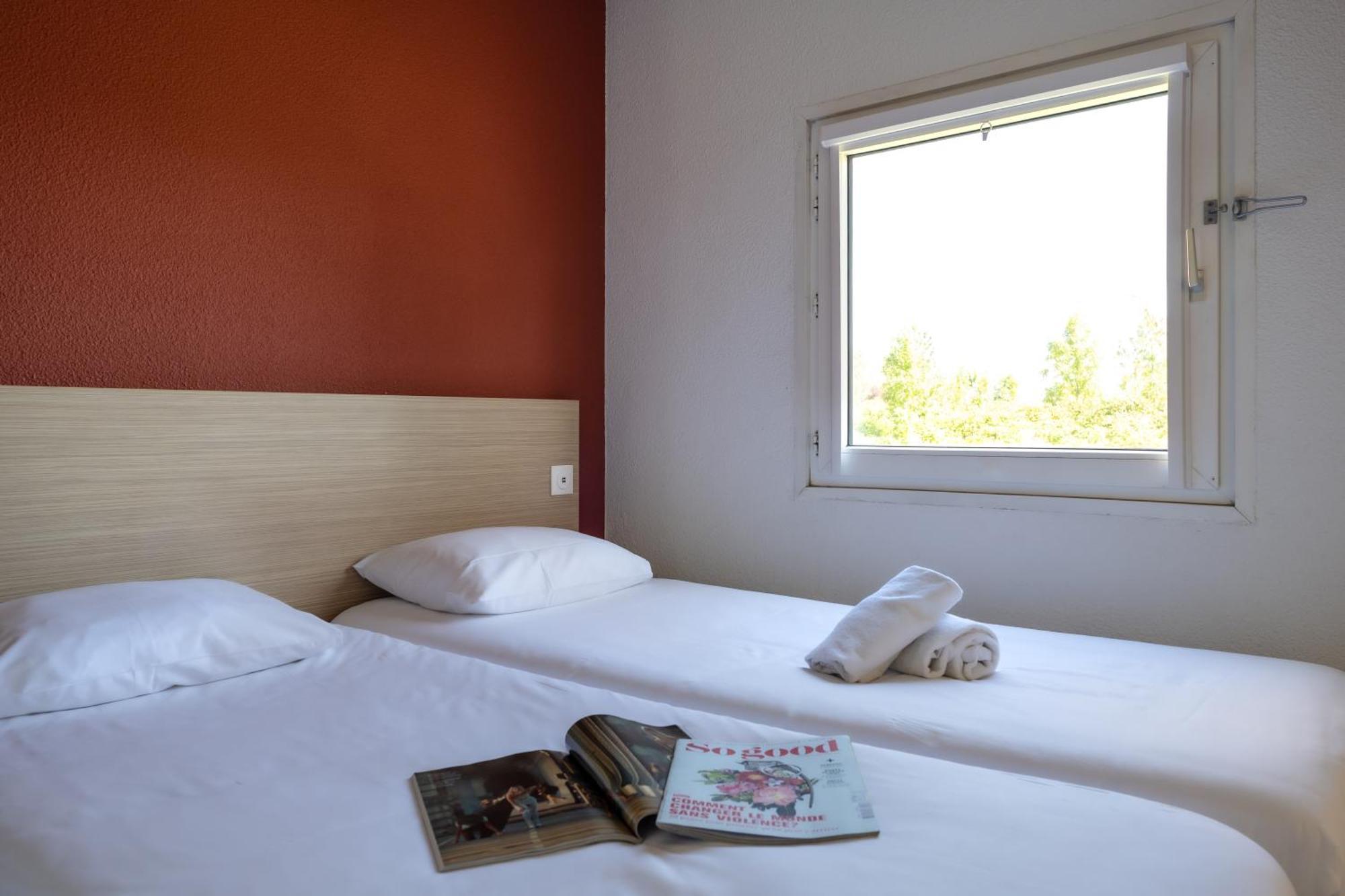 Eco Room Twin Beds