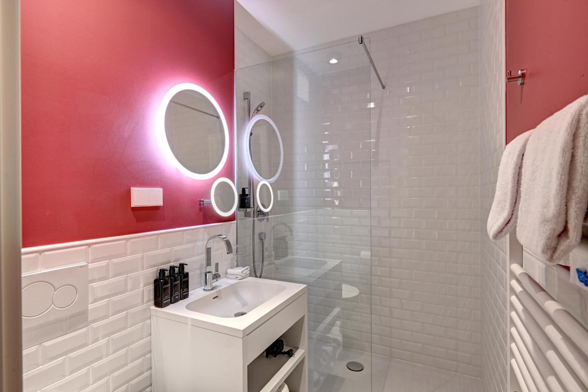Basic Triple Room