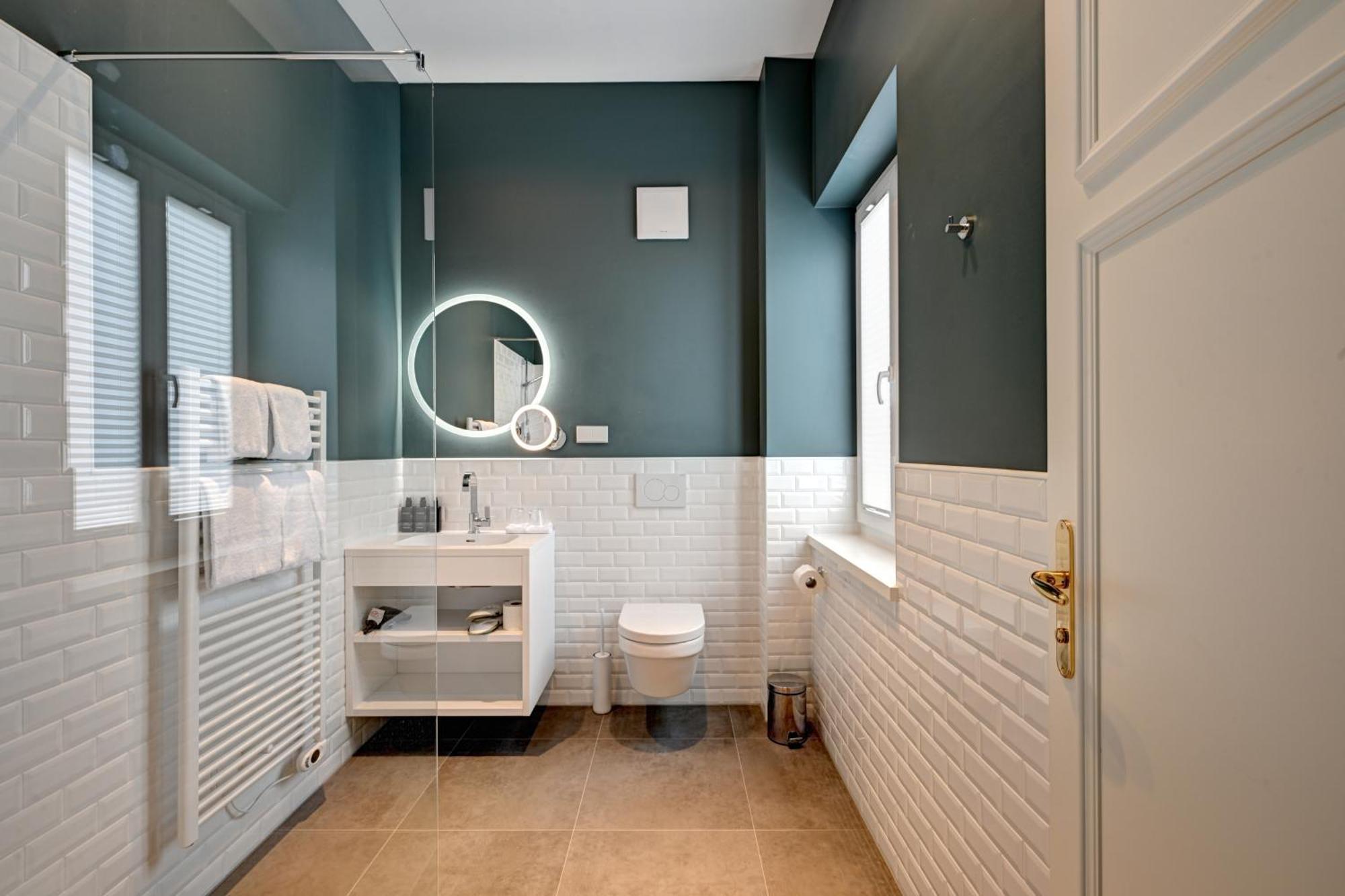 Basic Triple Room