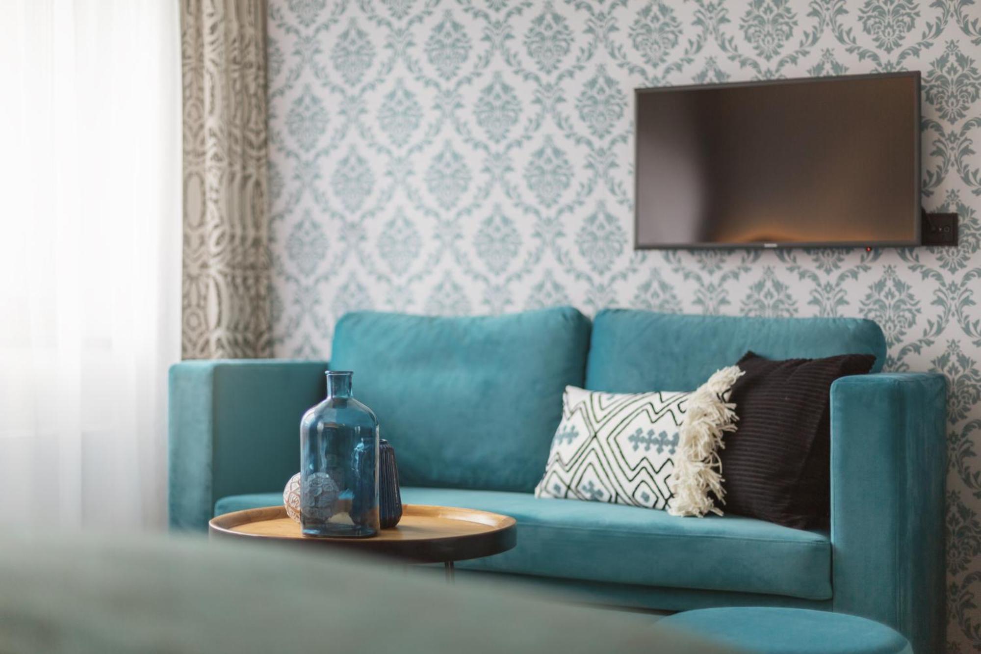 Premium Family Queen Room Sofa Bed
