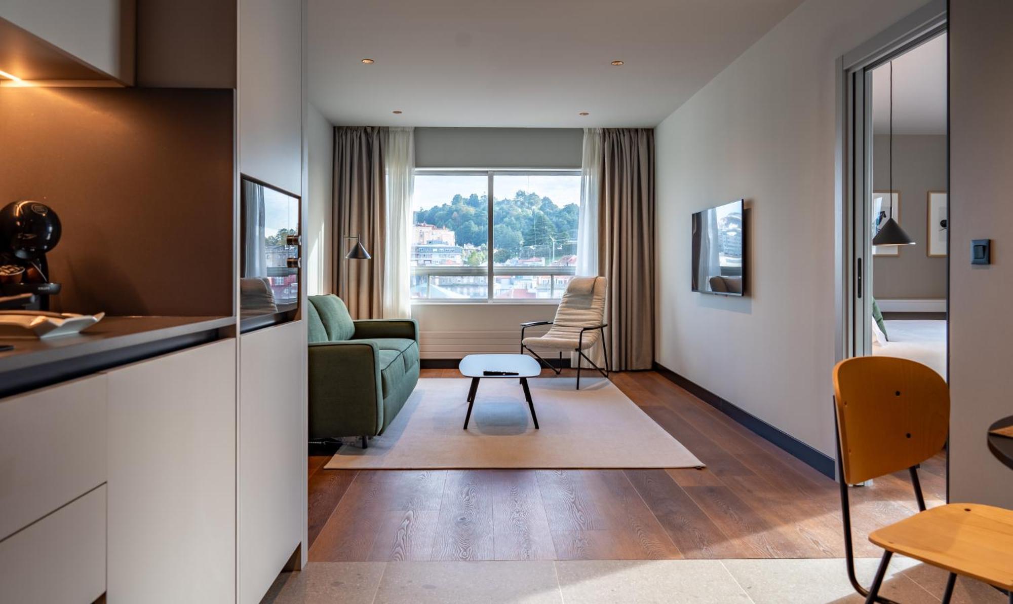 Superior Apartment City View