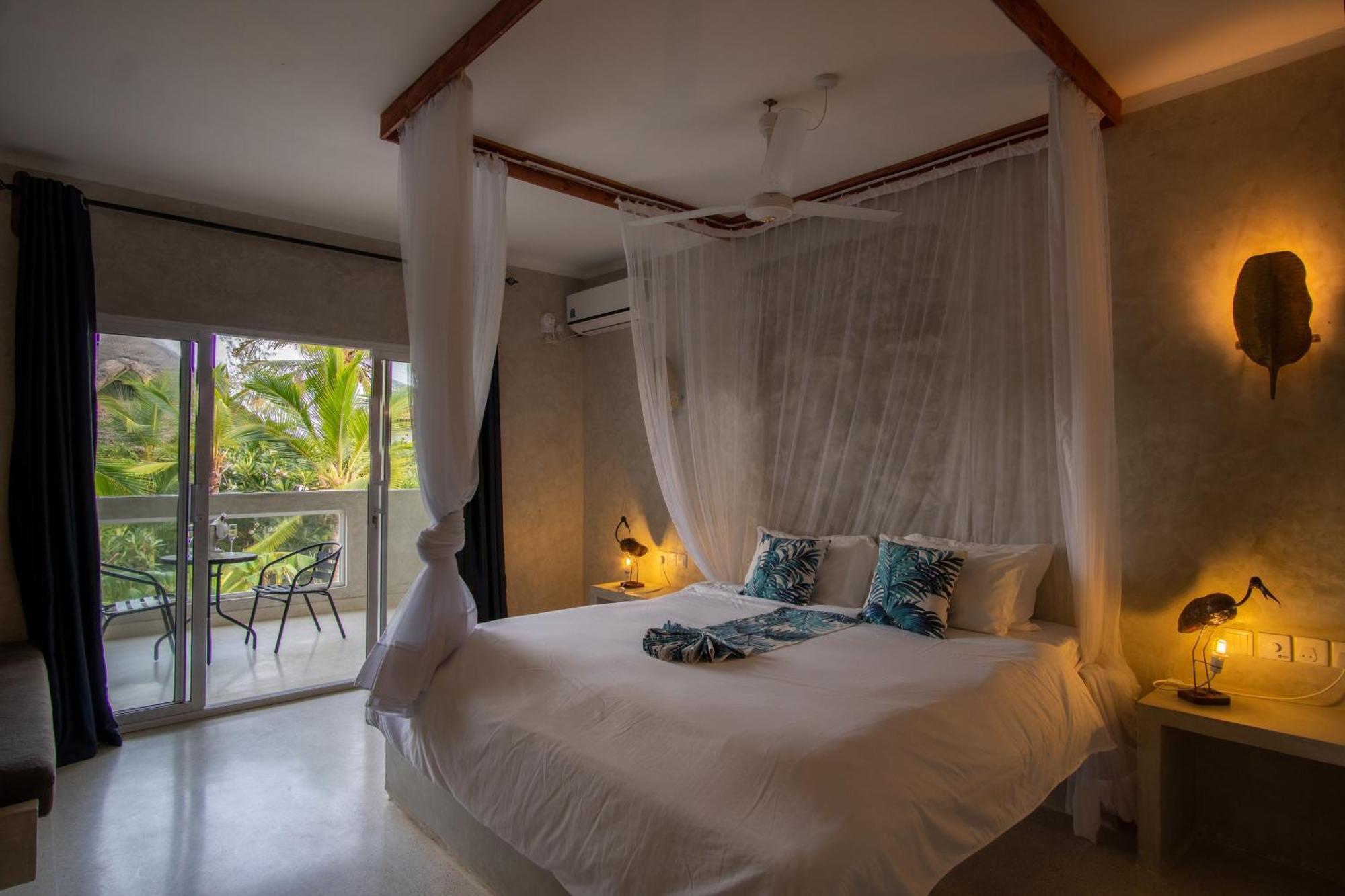 Double Room Garden View