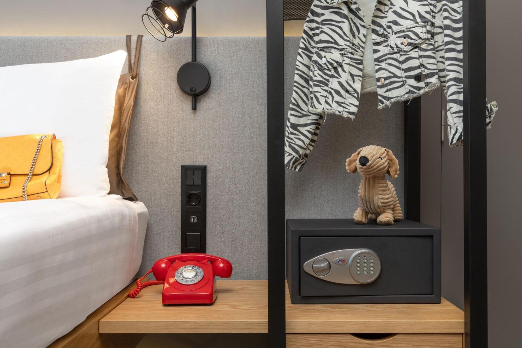 Cozy Sleeper Double Room