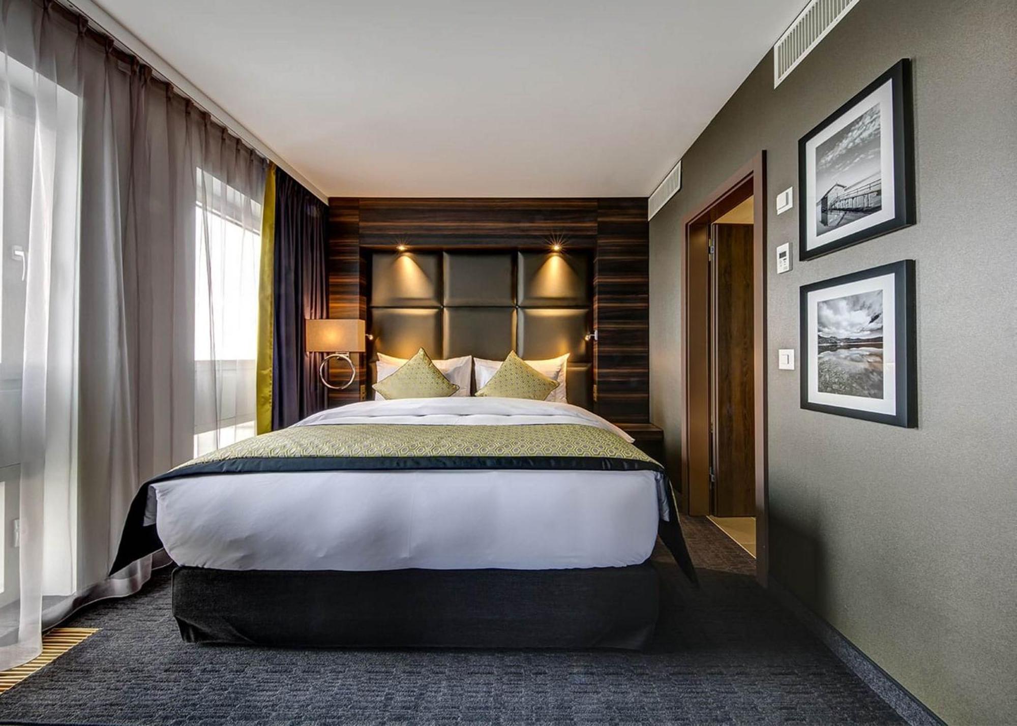 Superior Double Room Lake View