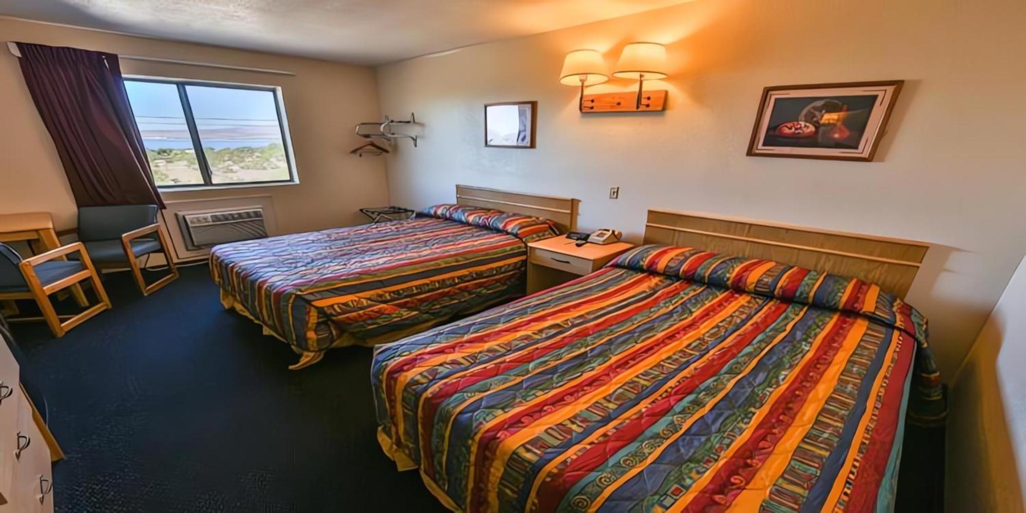 Double Room Two Double Beds Non-Smoking