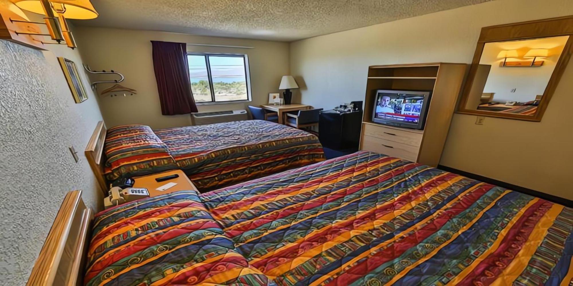 Double Room Two Double Beds Non-Smoking