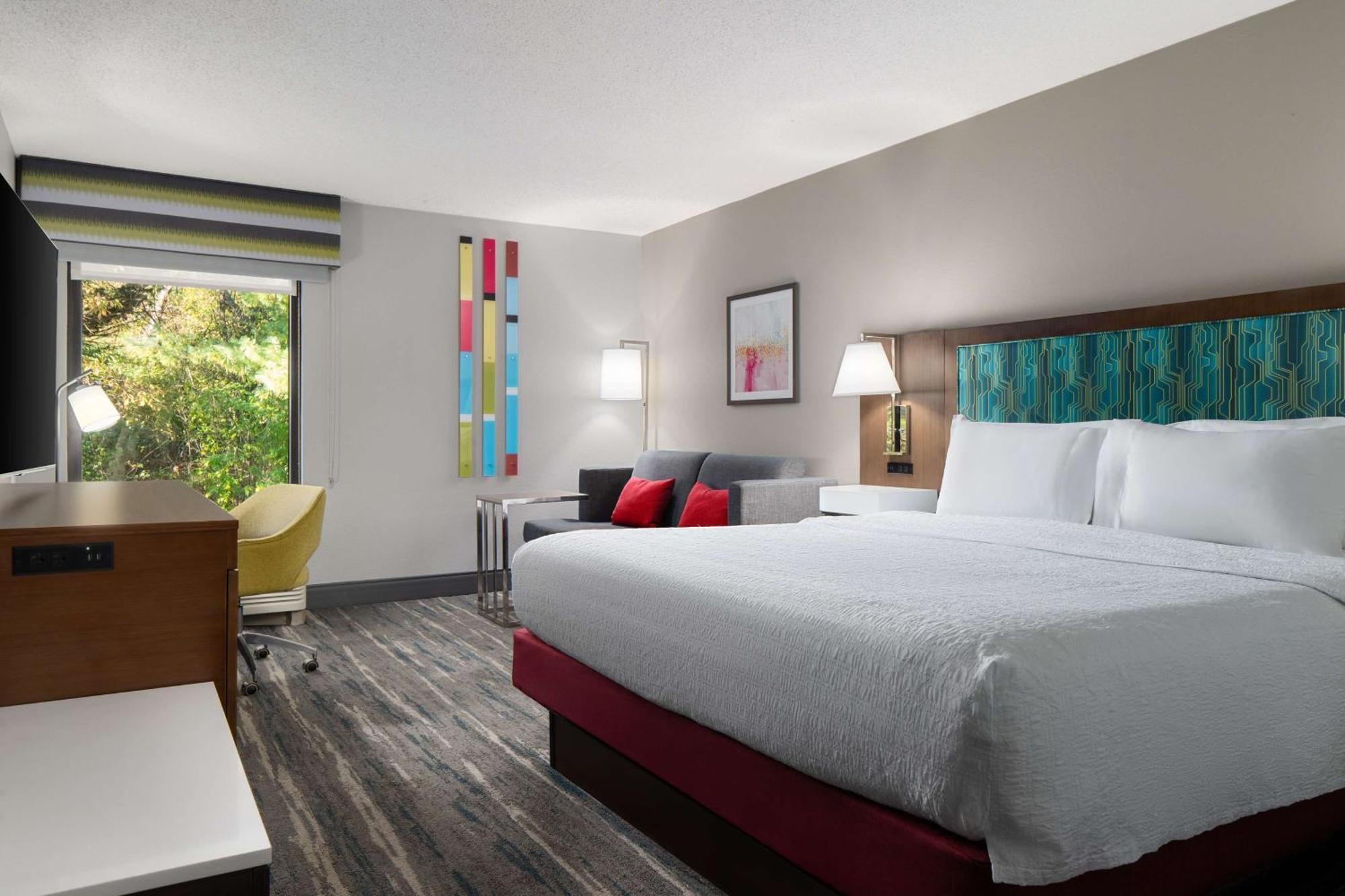 King Room - Mobility Access/Non-Smoking