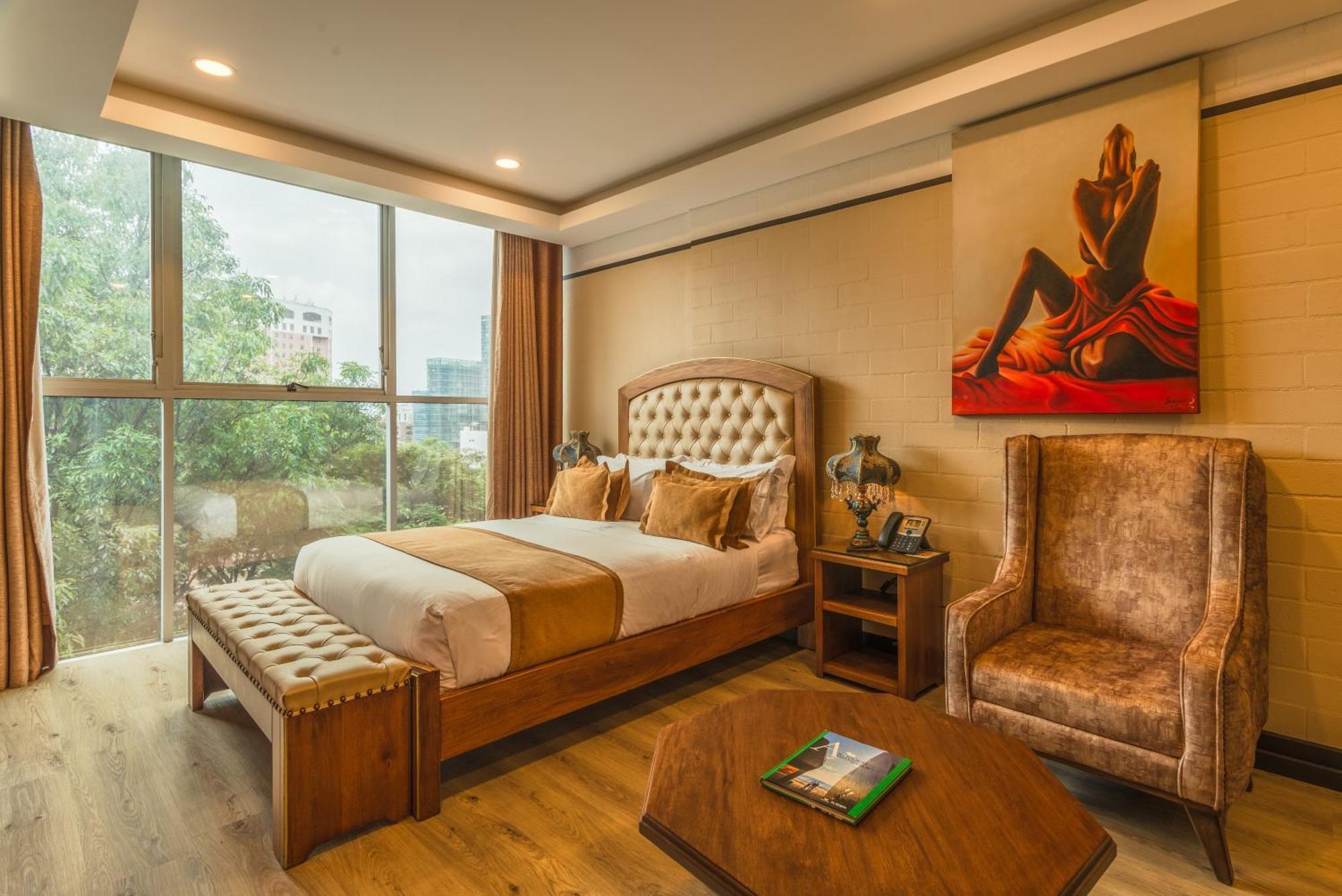 Executive Suite