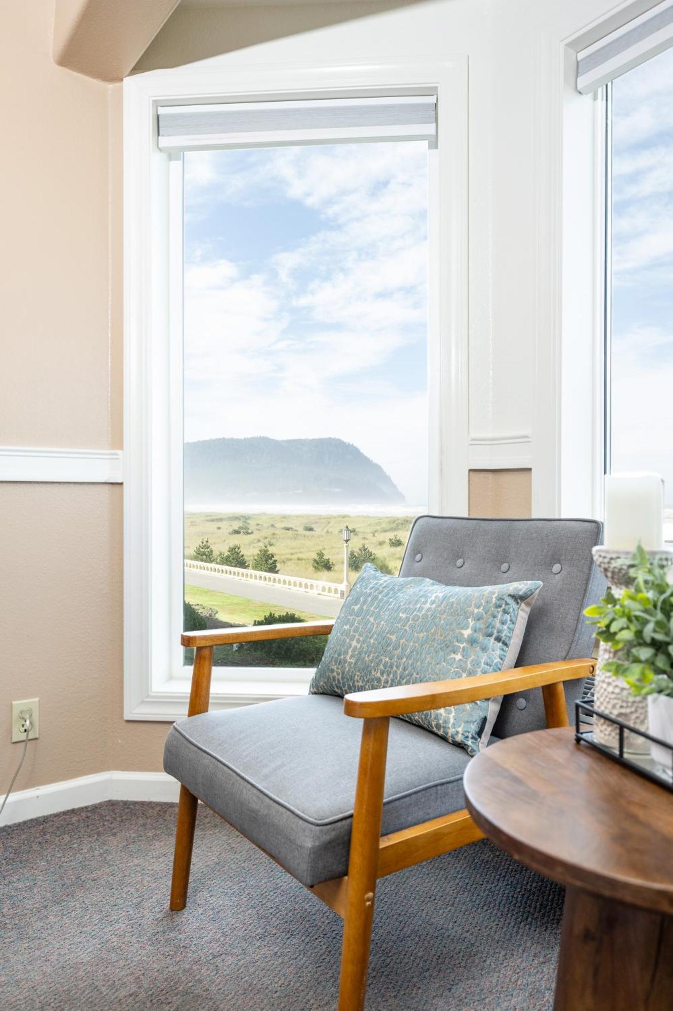 Queen Room with Sea View
