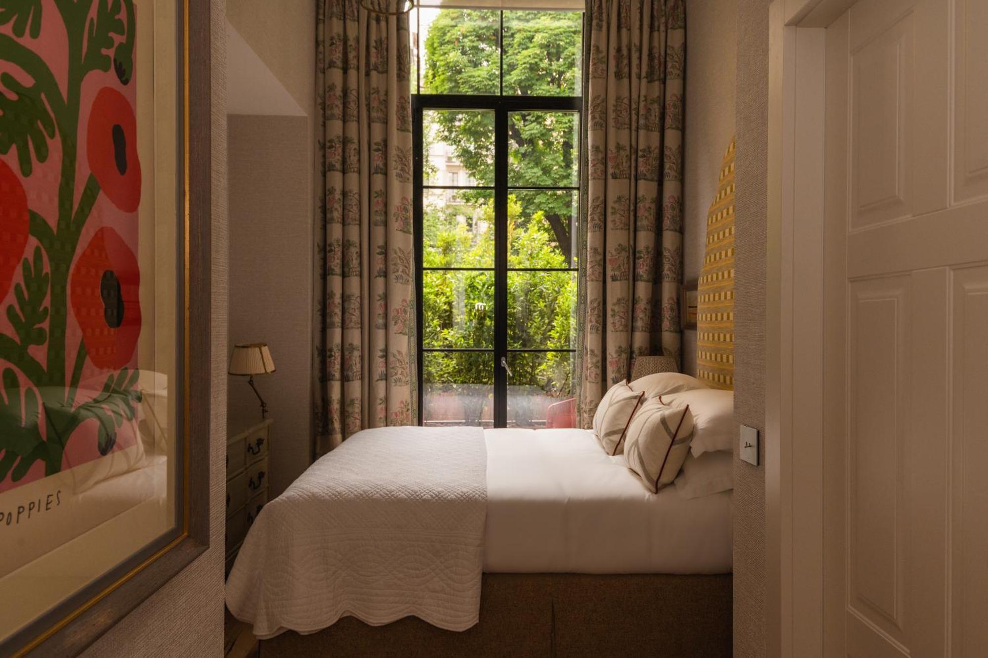Double Room Garden View