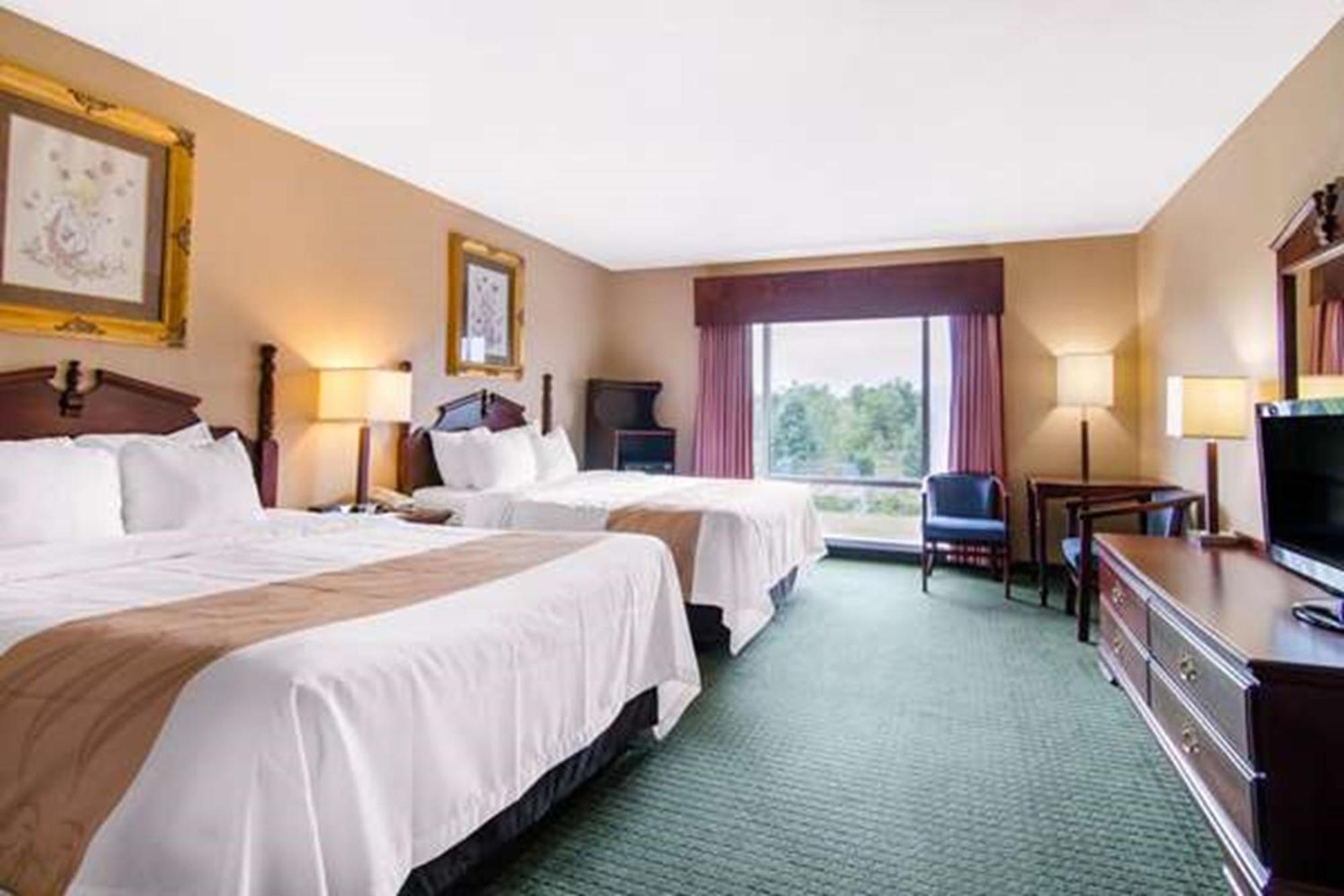 Queen Room with Two Queen Beds