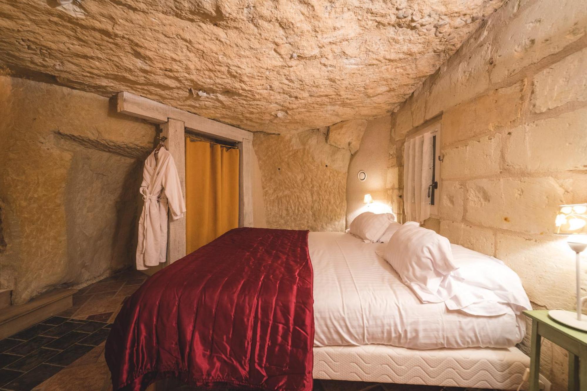 Two-Bedroom Apartment Cave