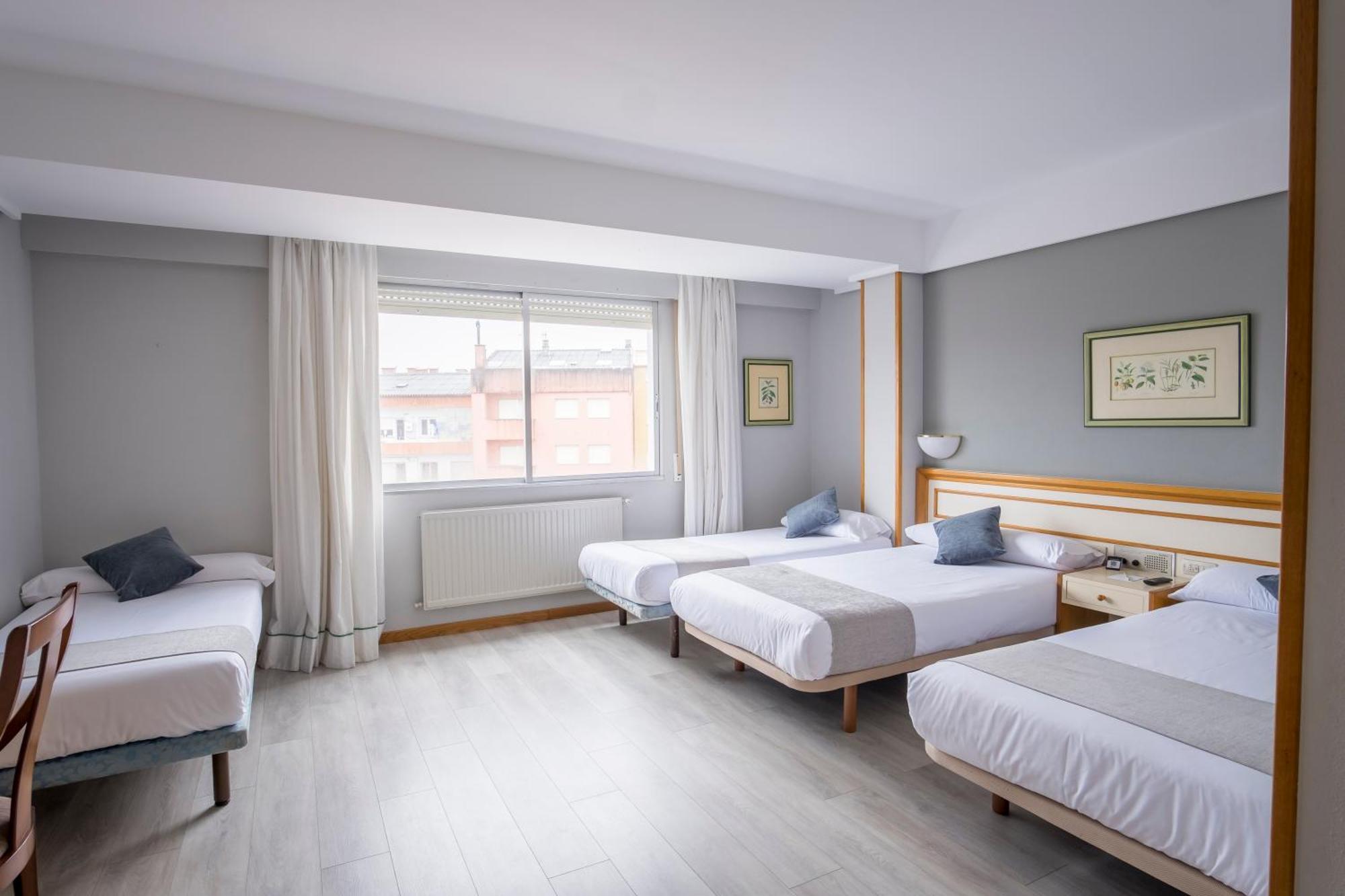 Quadruple Room,1625526634:JPEG