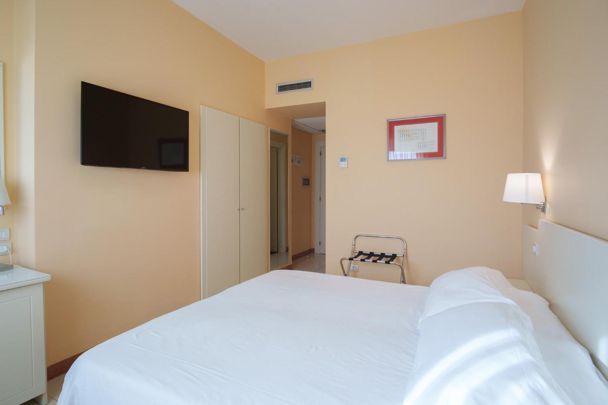 Comfort Double or Twin Room