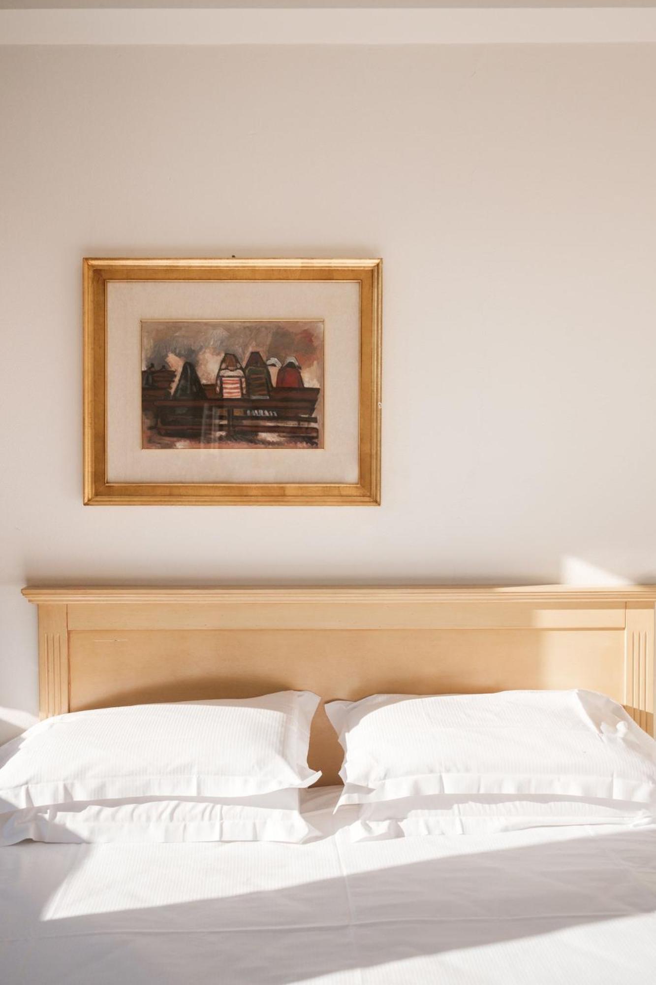 Standard Double Room,1626423054:JPEG