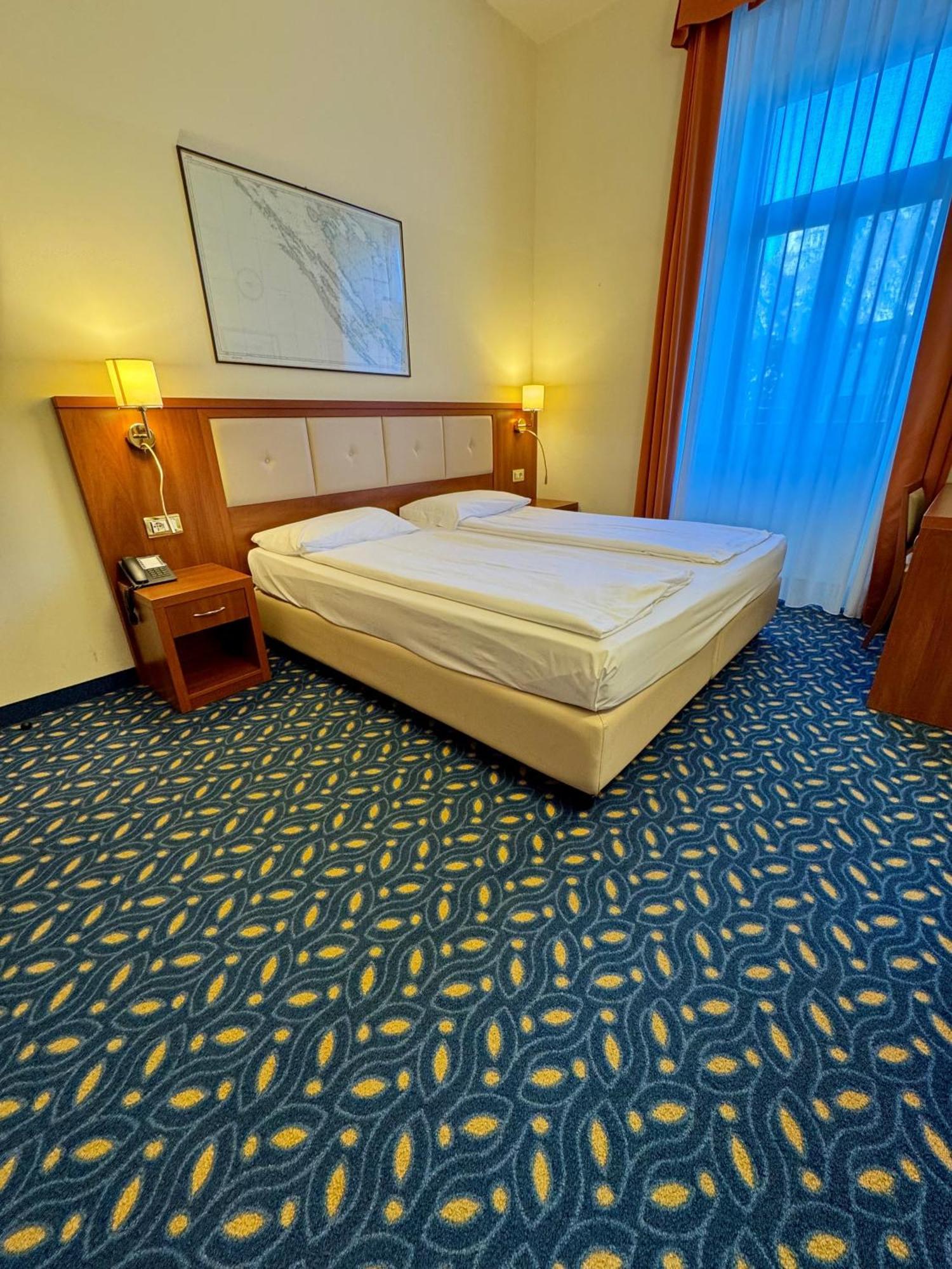 Double or Twin Room Harbour View