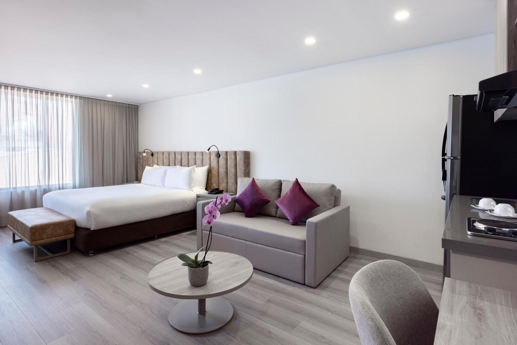 Deluxe Junior Suite
