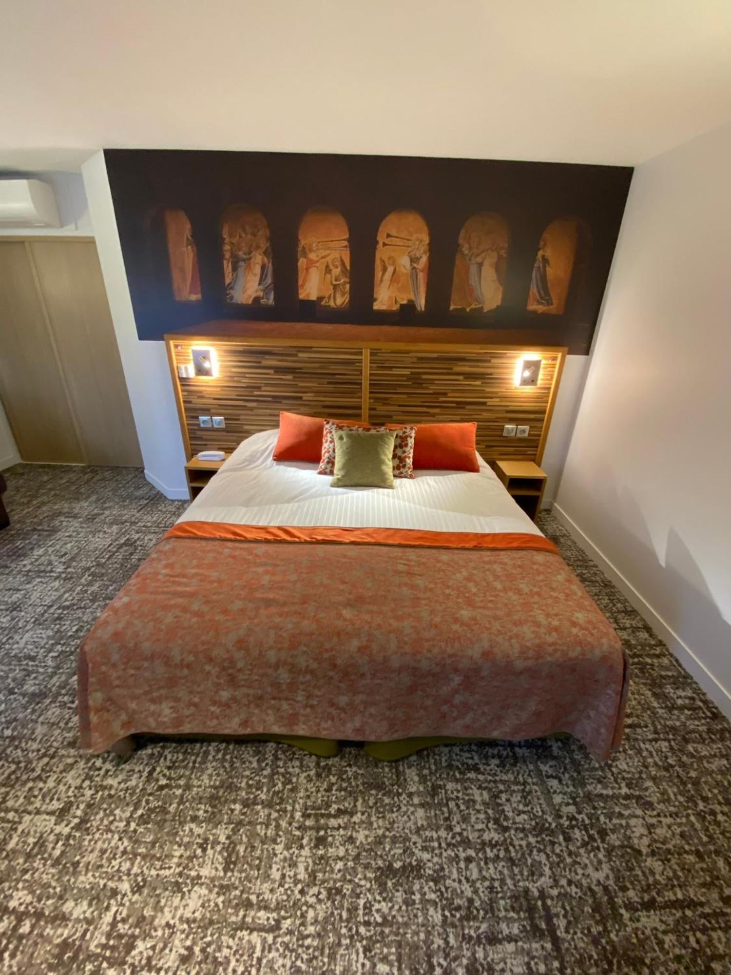 Superior Double Room Seating Area