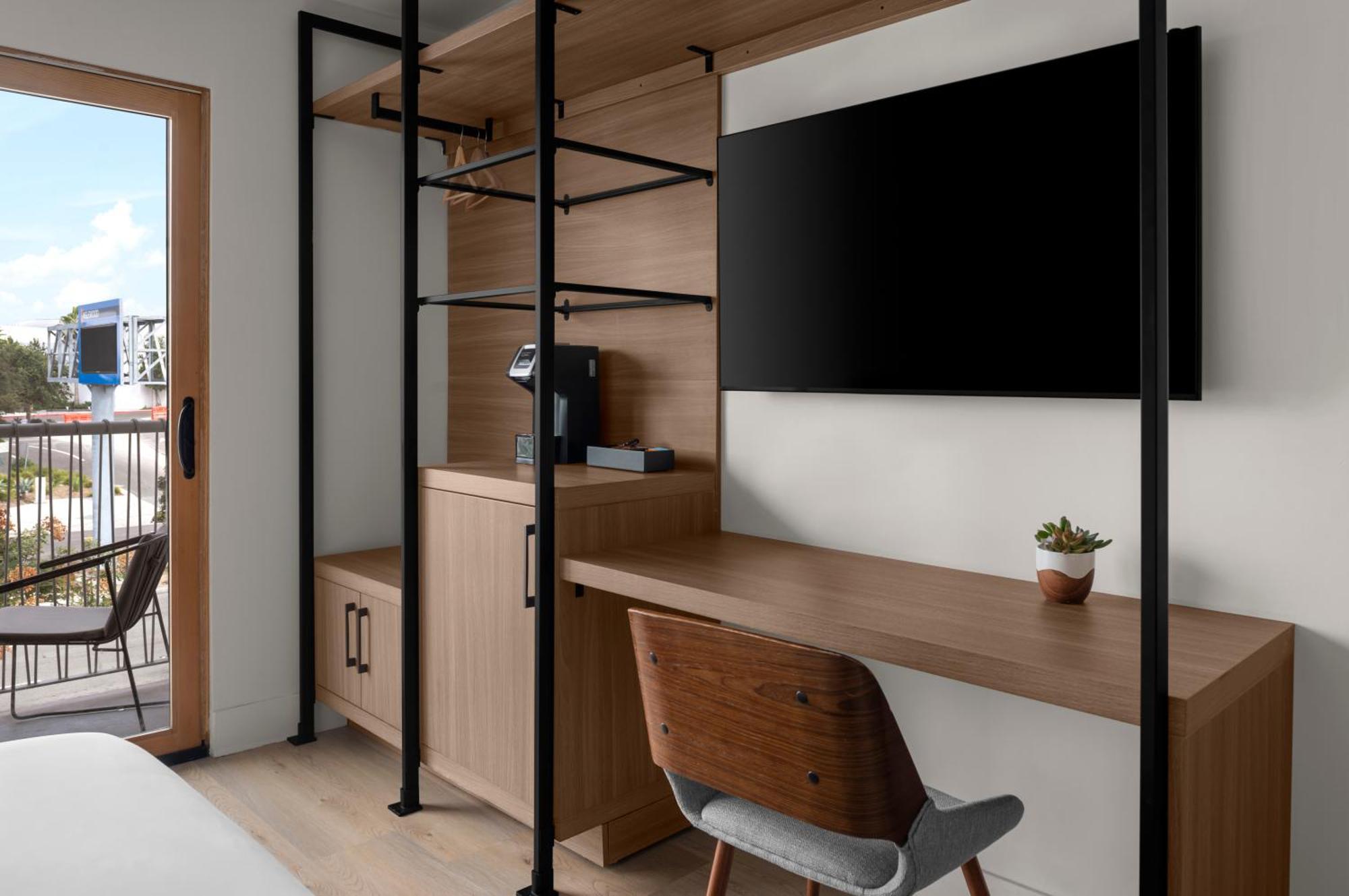 Room One Full Bed Roll Shower Mobility Accessible
