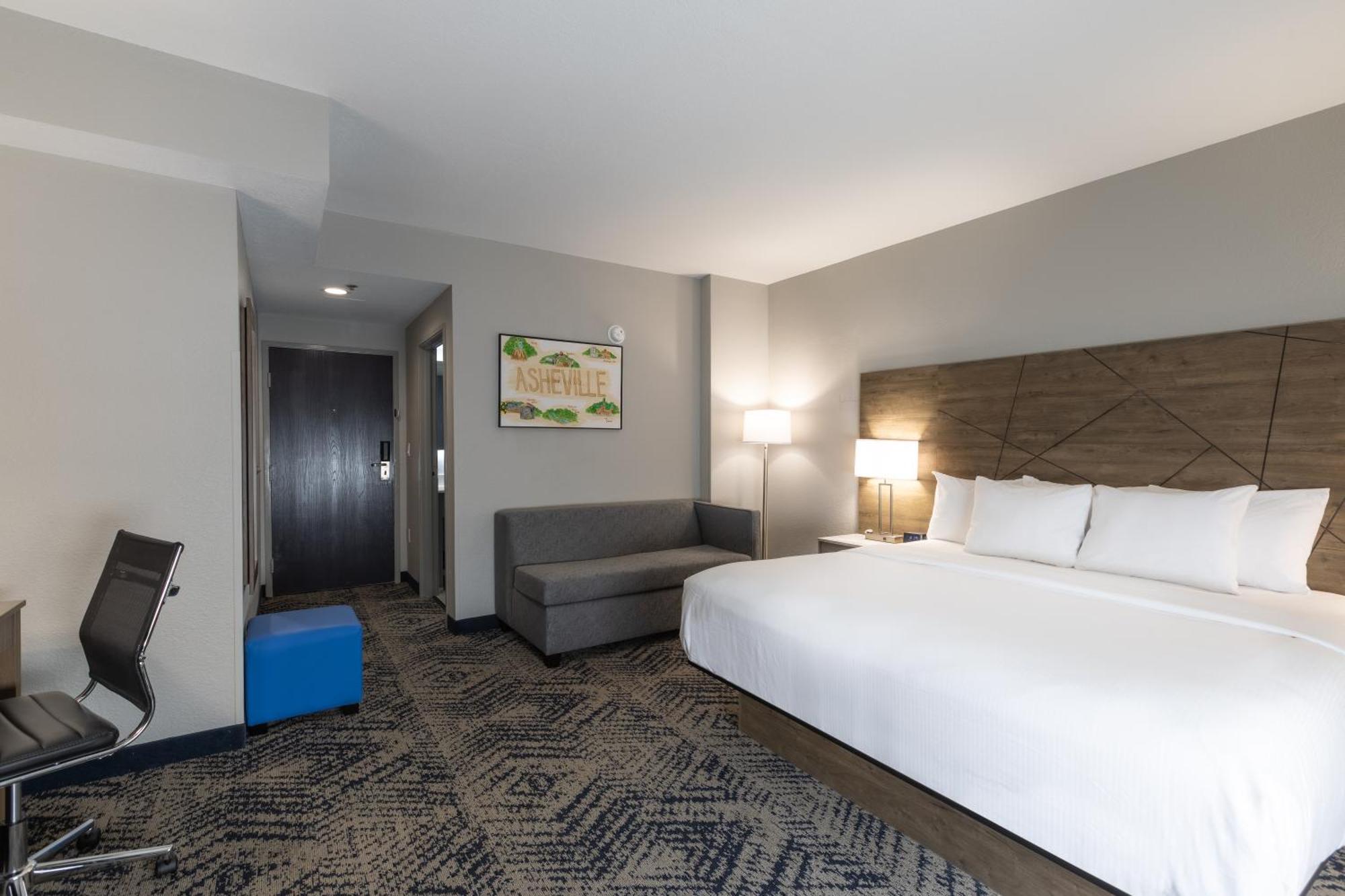 King Room Accessible or Non Smoking