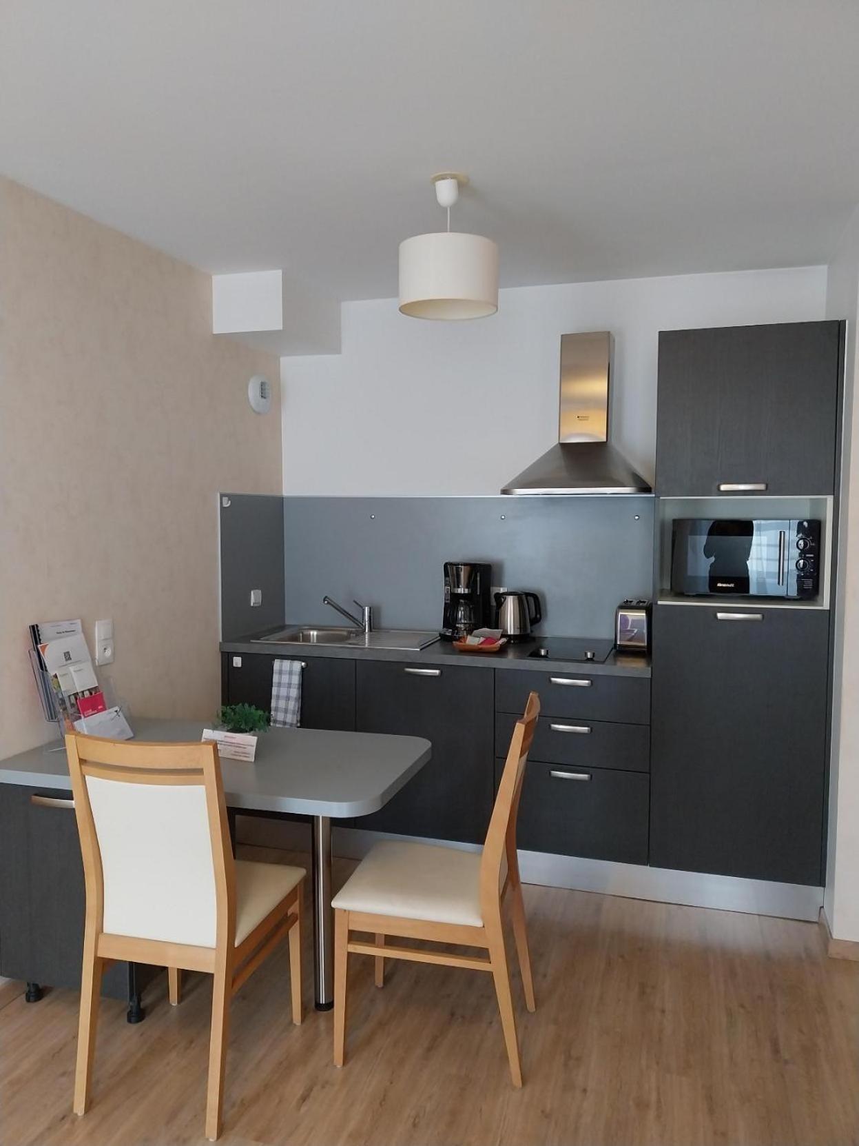 Studio Apartment