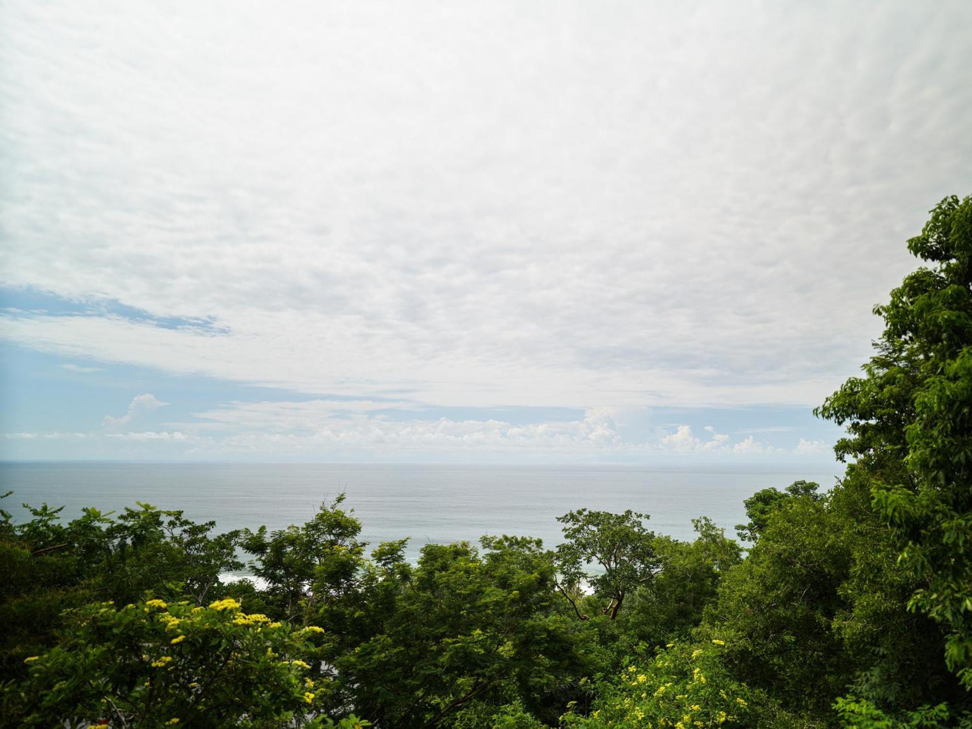 Bungalow Water Front