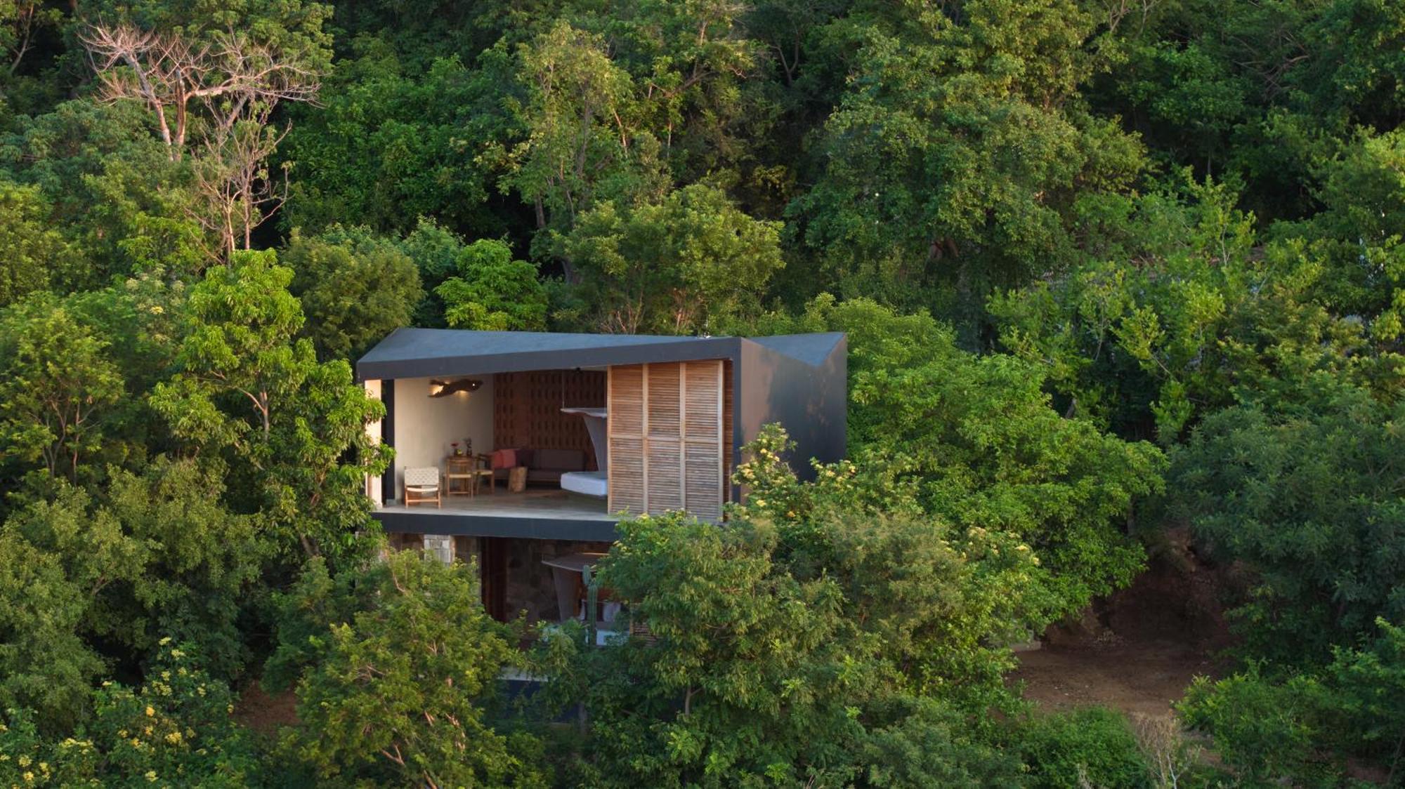 Bungalow Water Front