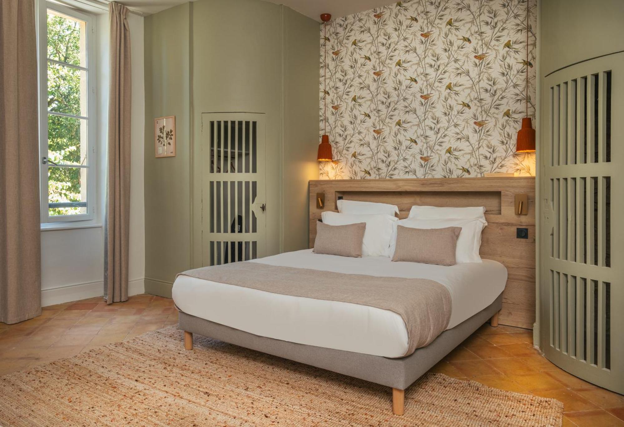 Superior Deluxe Double or Twin Room