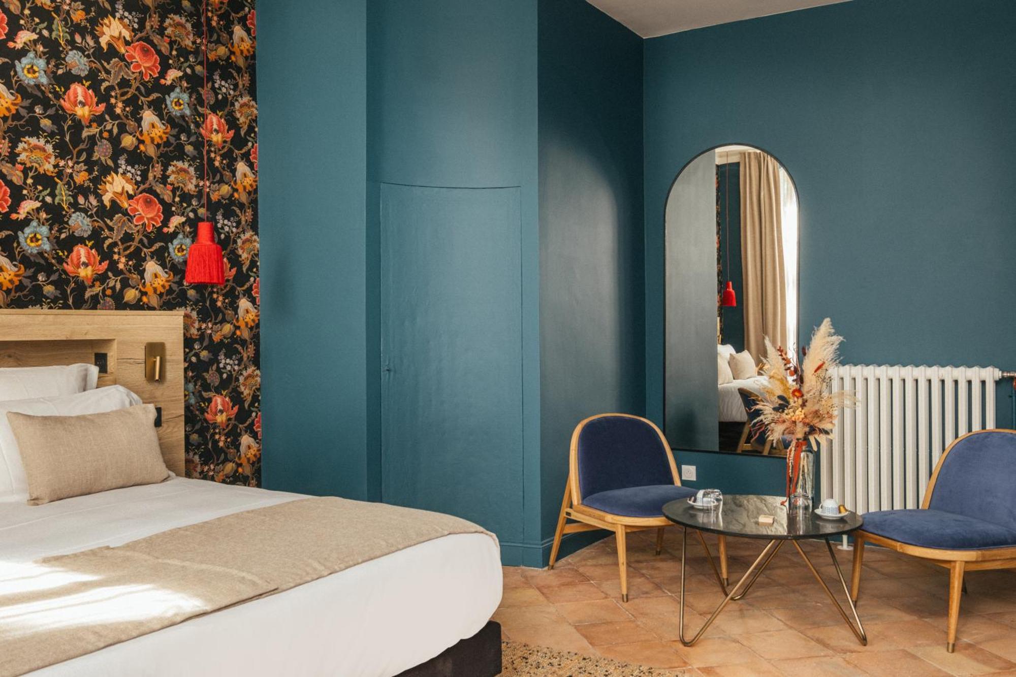 Superior Deluxe Double or Twin Room