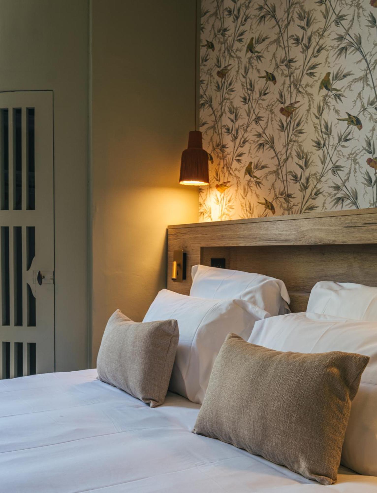 Superior Deluxe Double or Twin Room