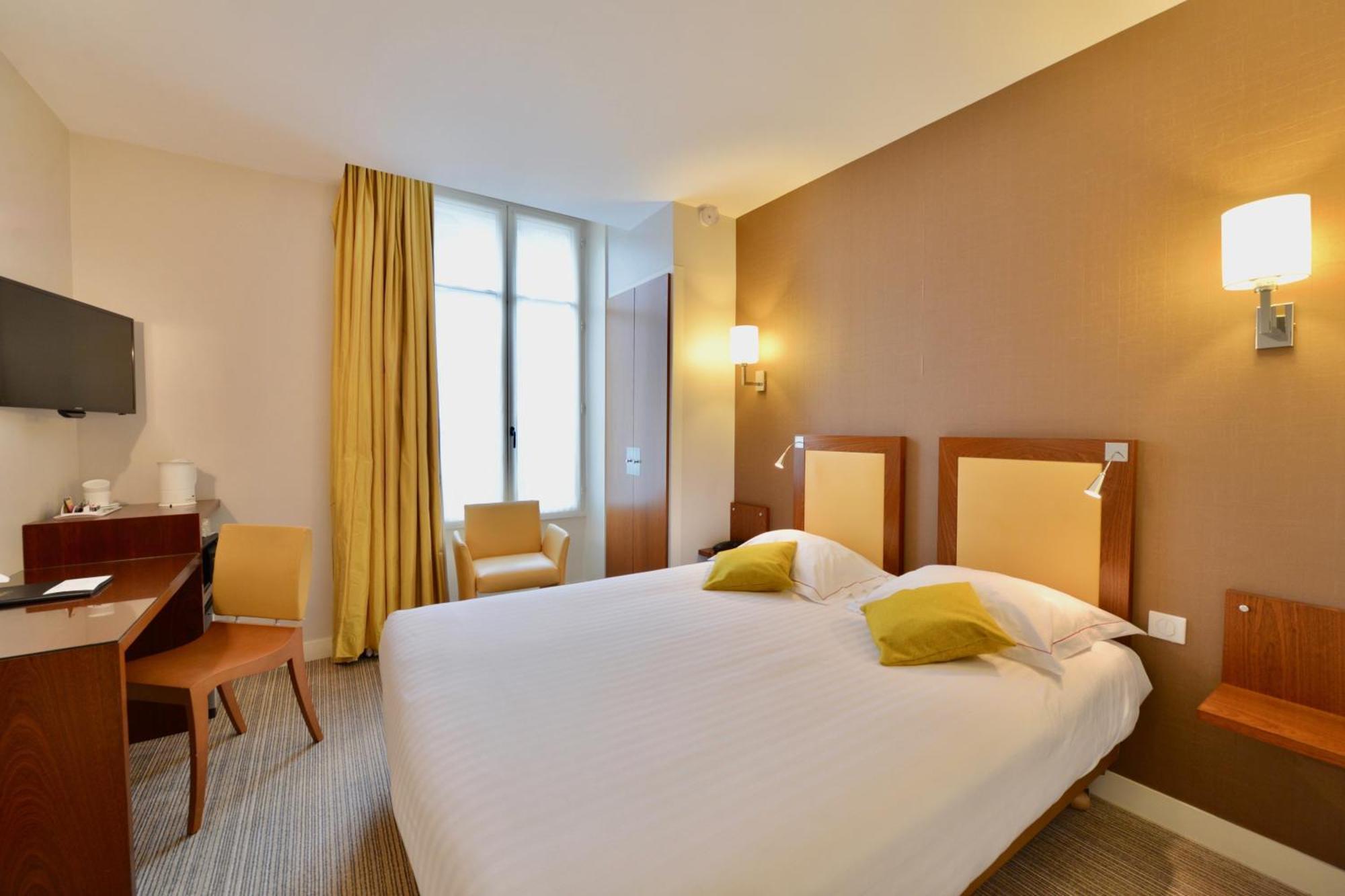 Classic Double Room Non-Smoking,1629891834:JPEG