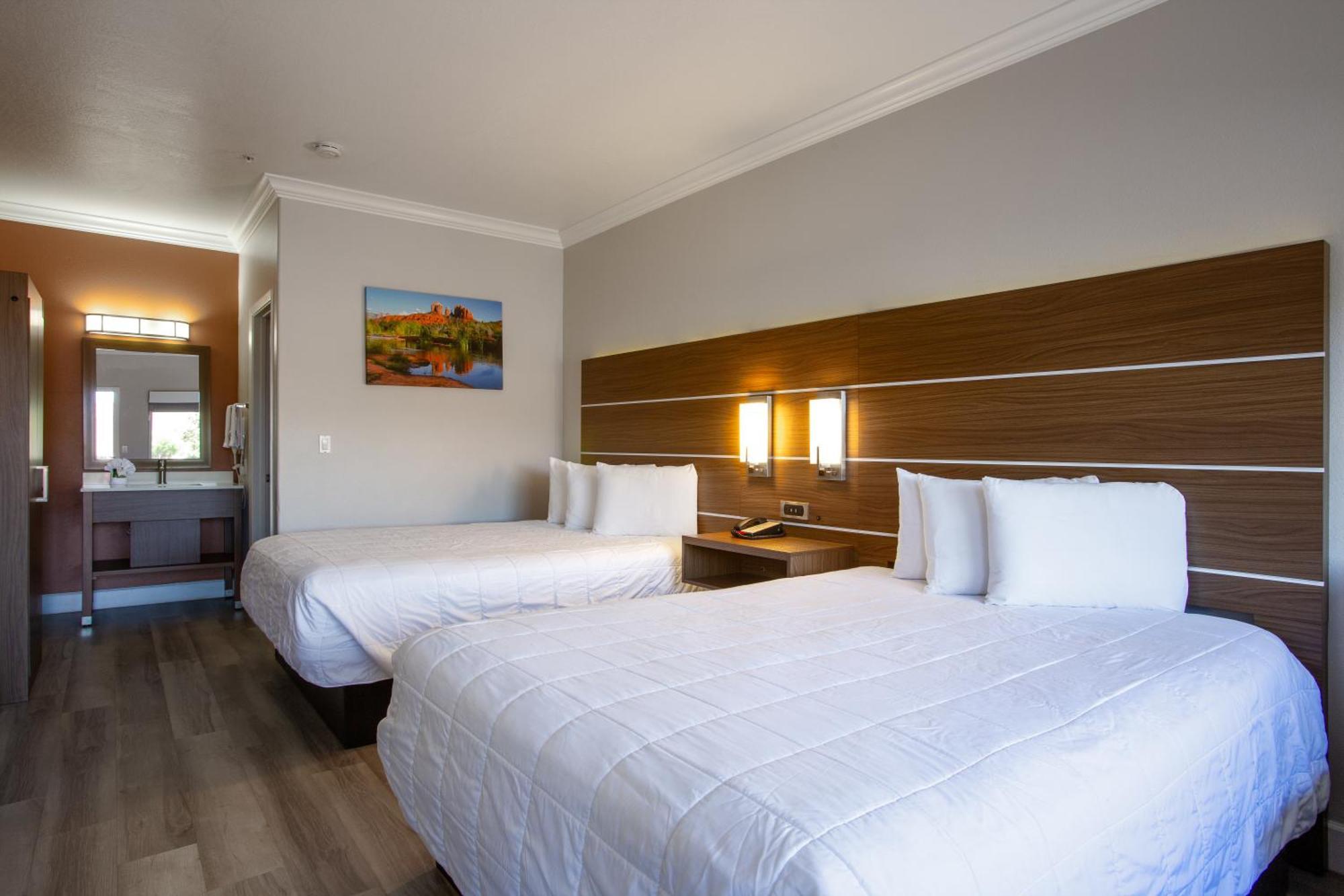 Ground Level Queens Retreat