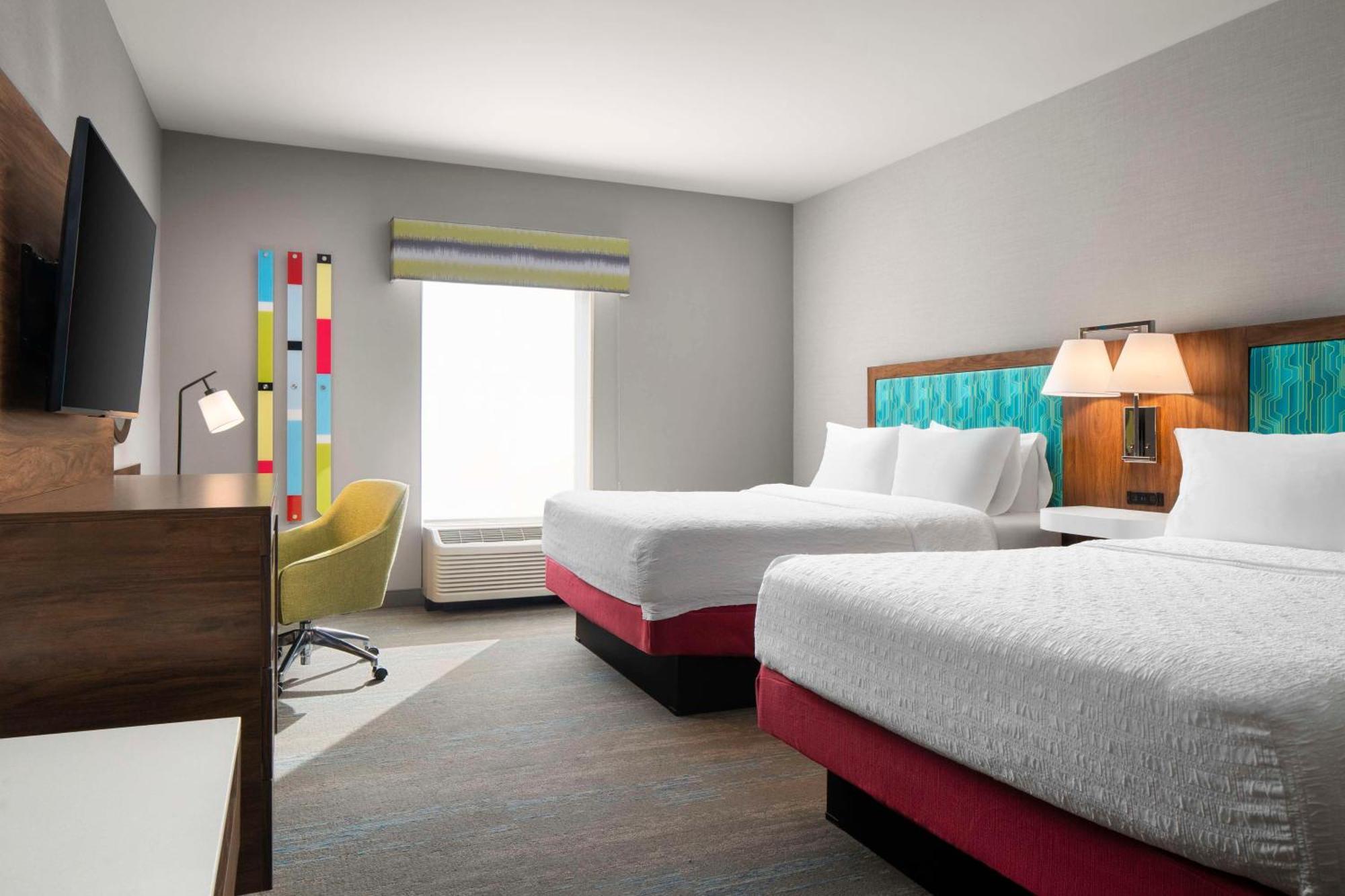 Queen Room Two Queen Beds Mobility Access or Non-Smoking