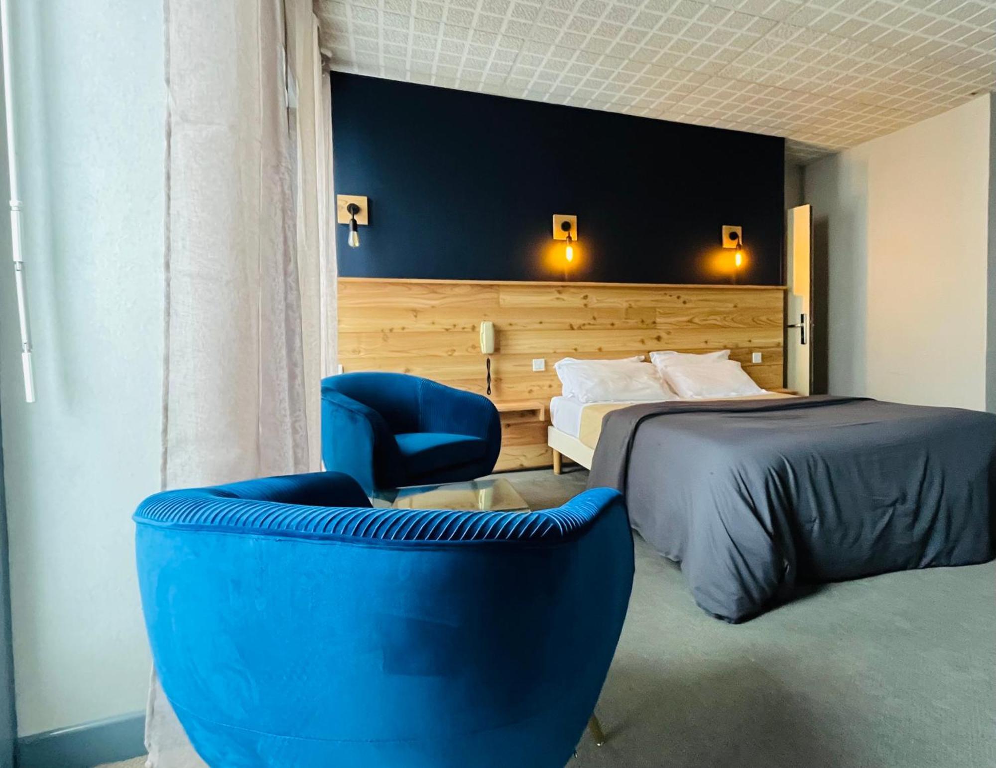 Chambre Double ou Lits Jumeaux Premium avec Balcon