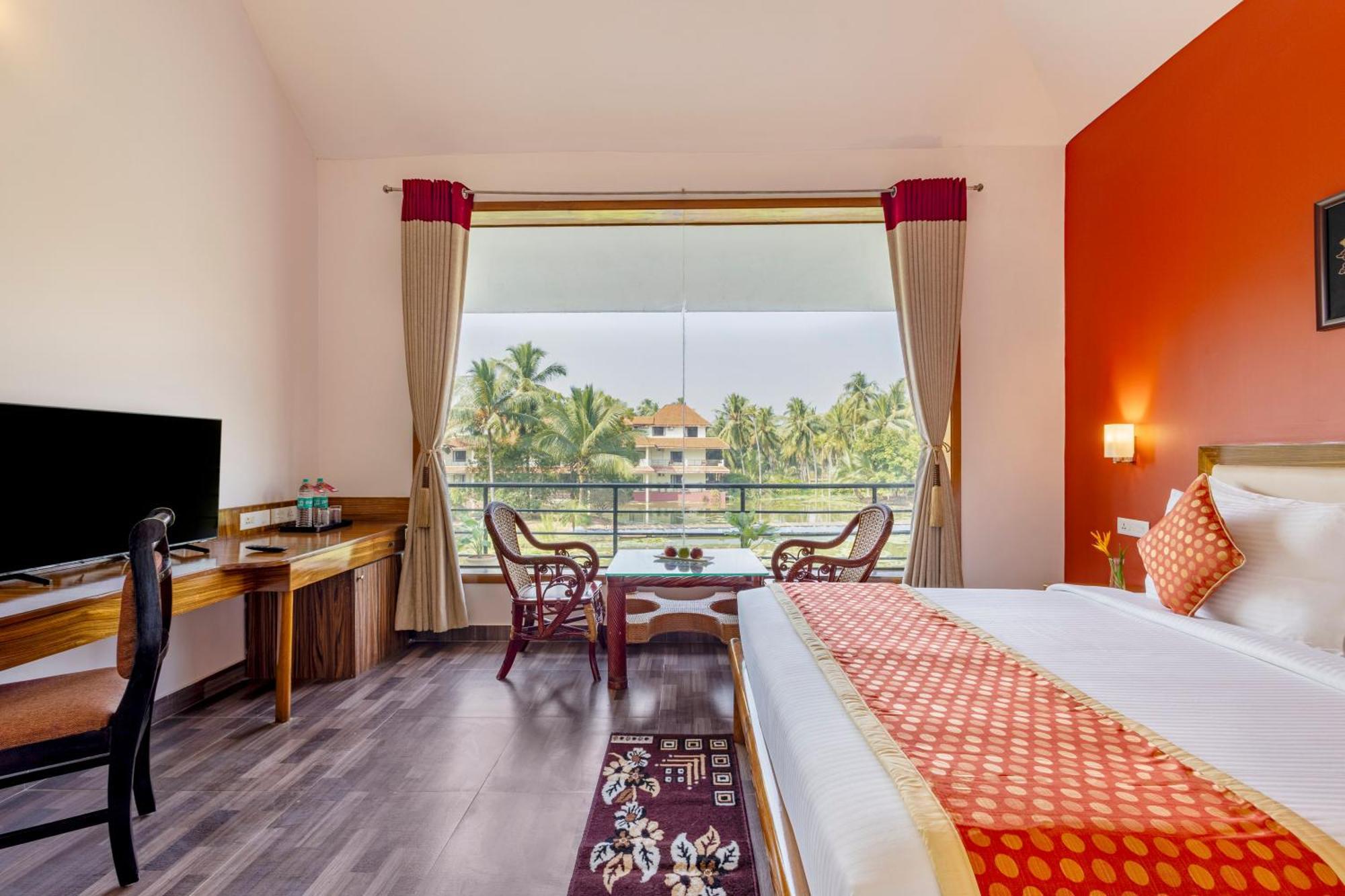 Pond view Privilege Suite Room Private Terrace