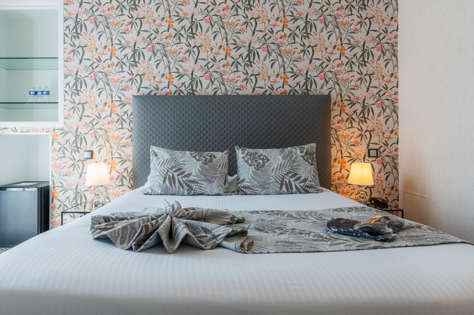 Superior Double Room Garden View