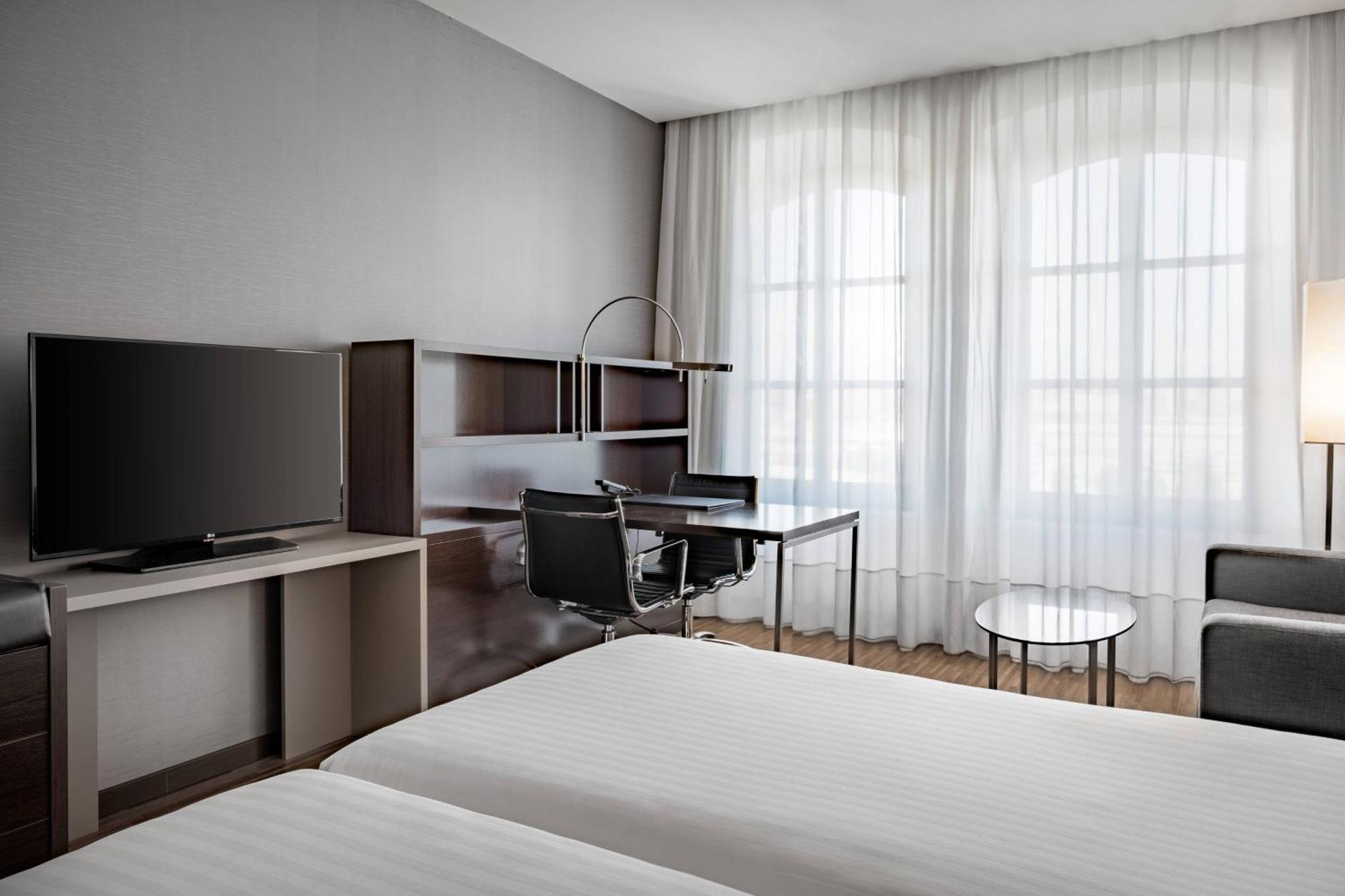 Camera Standard Plus con 1 Letto King-Size e Vista Città