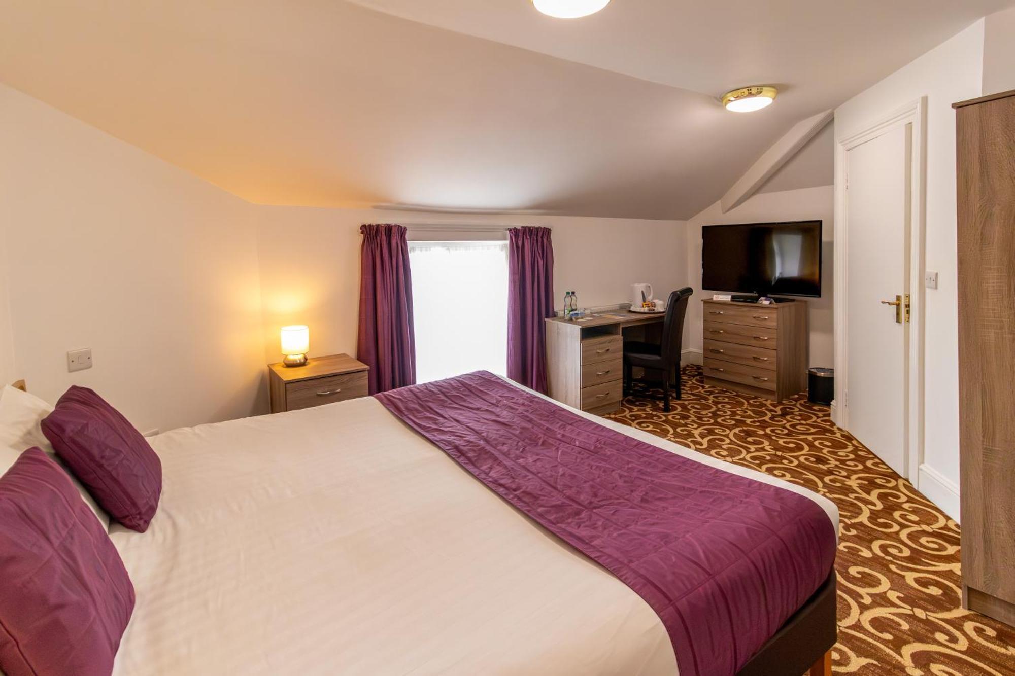 Compact Double Room