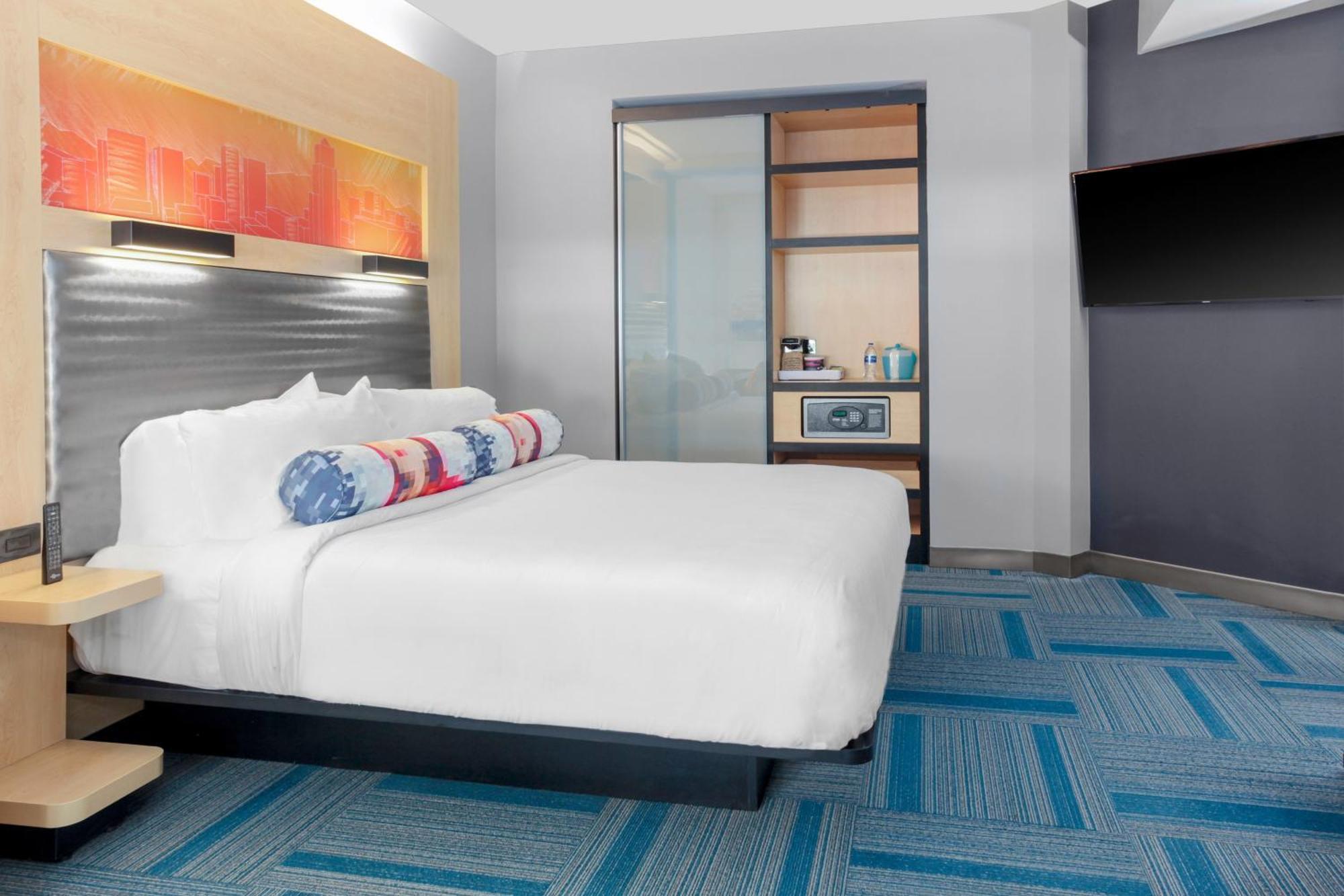 King Room