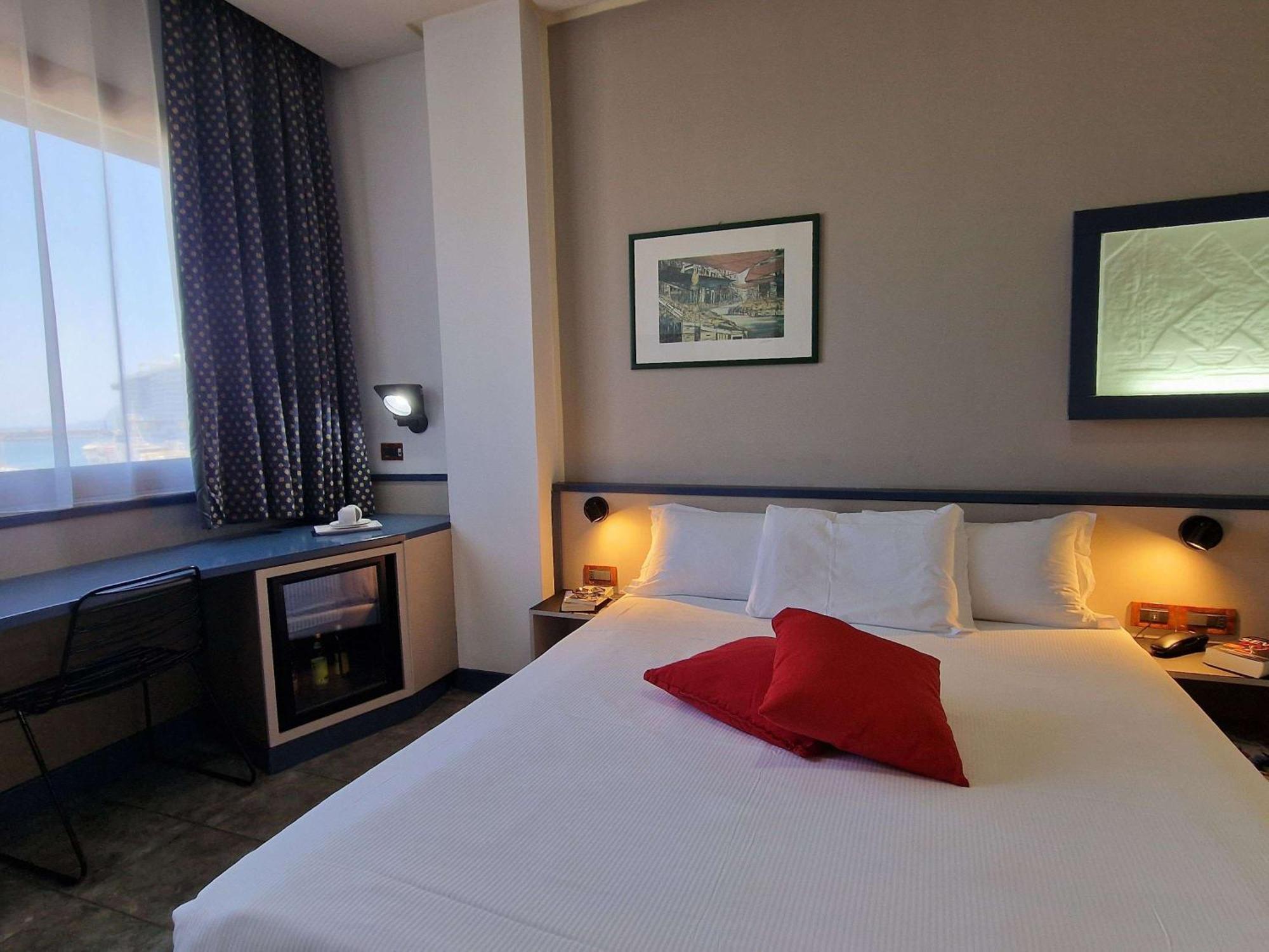 Standard Double Room Harbour View