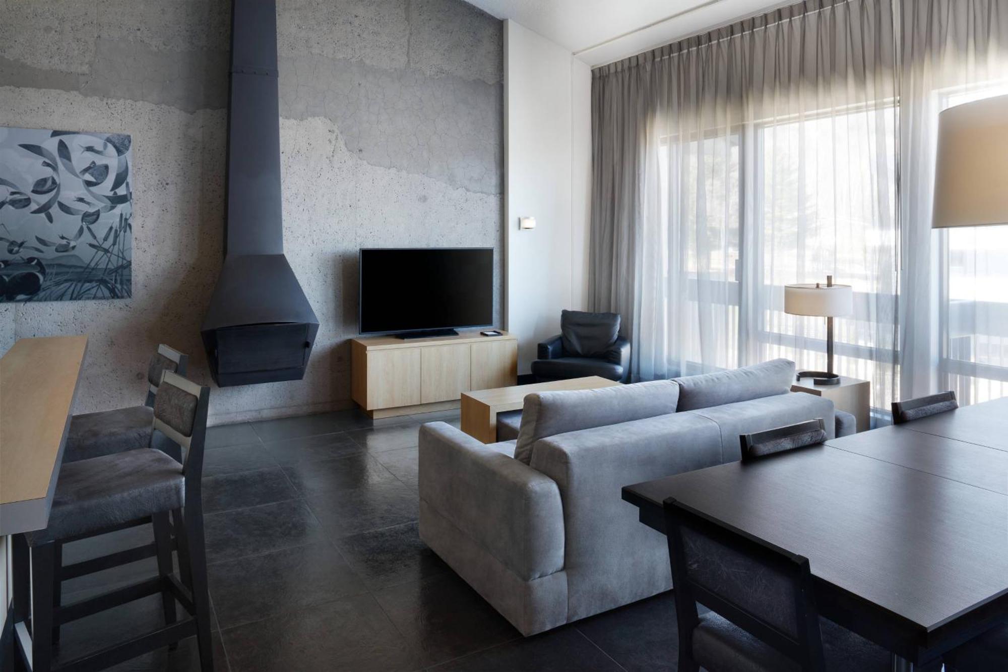 Two-Bedroom Penthouse Suite One King Bed Two Twin Beds Sofa Bed
