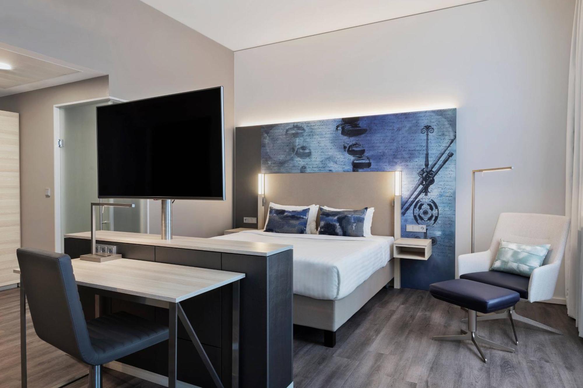 Junior Suite mit Kingsize-Bett und Schlafsofa
