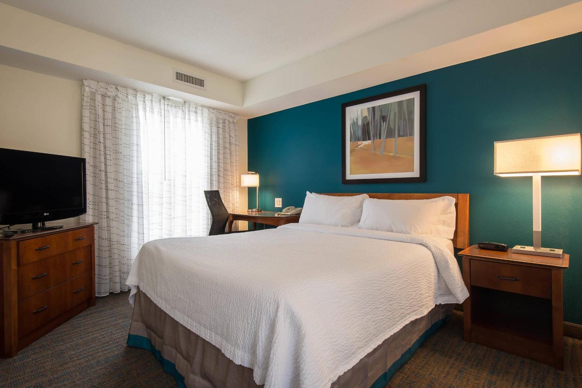 Two-Bedroom Suite