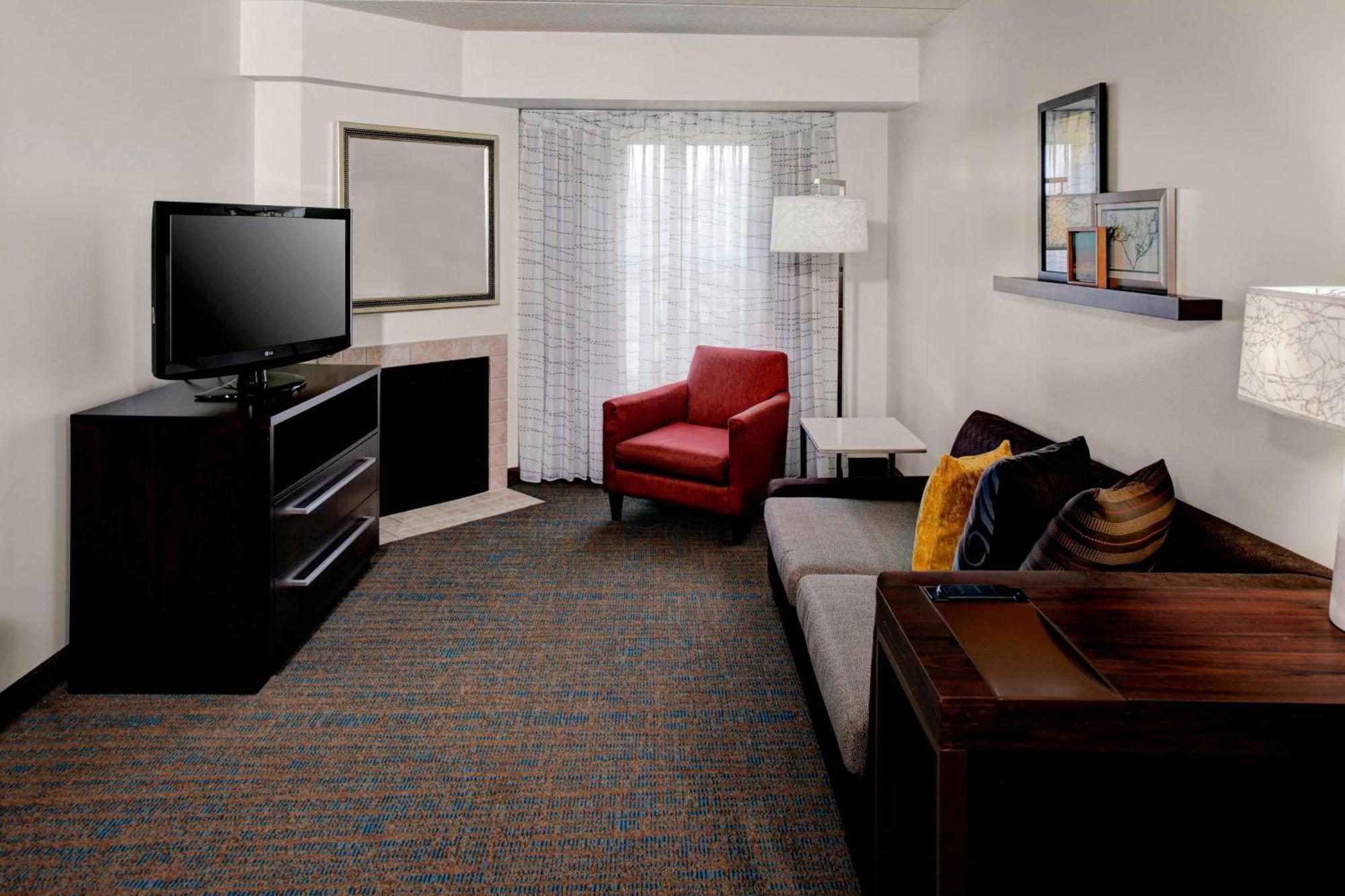Two Bedroom Suite Fireplace No Pets Allowed