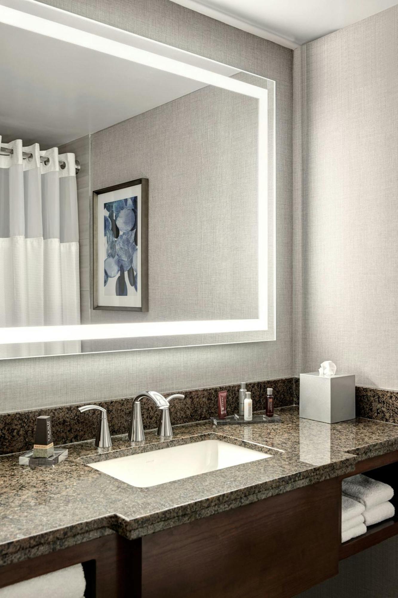 Queen Room Two Queen Beds